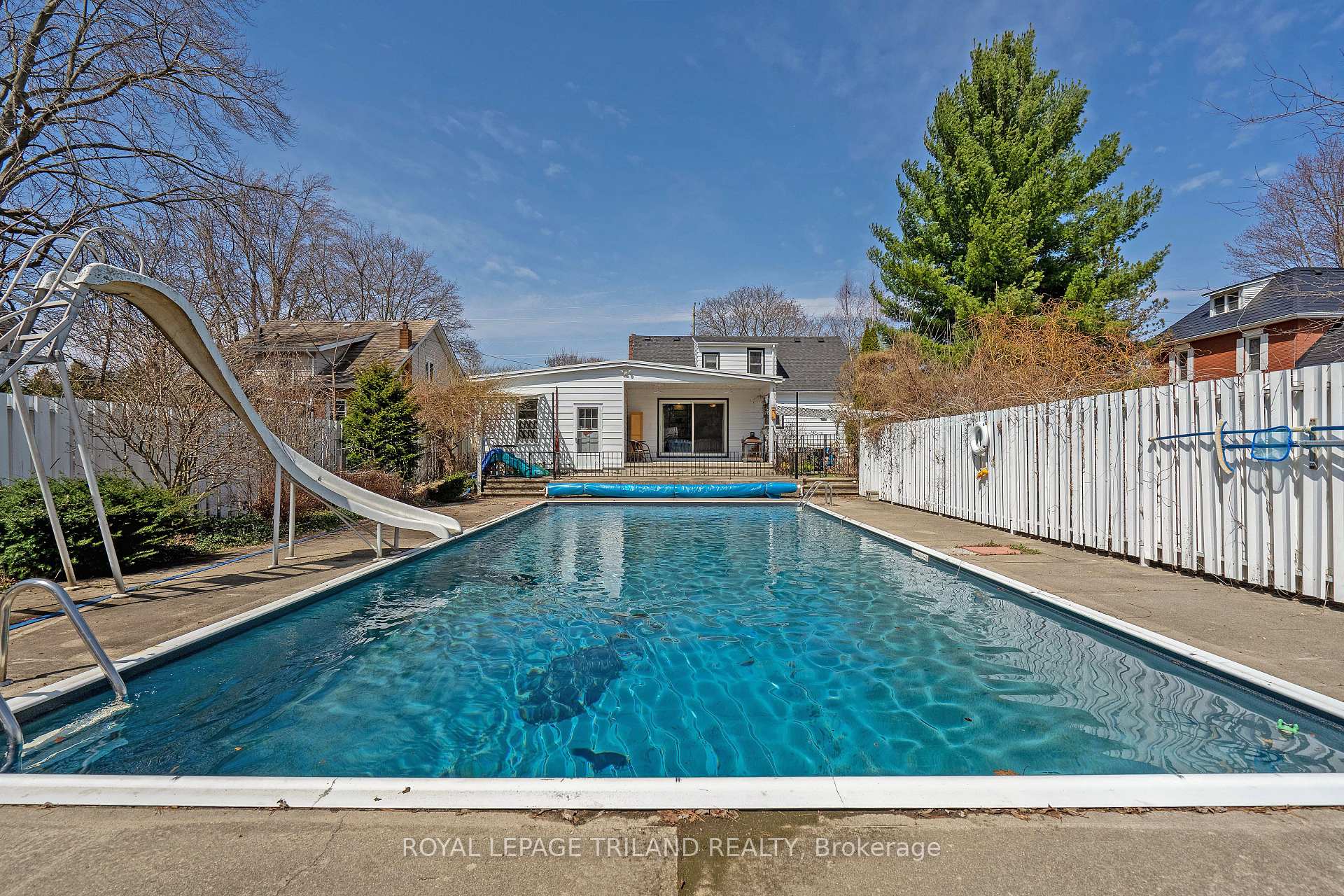 Photo 31 of 192 Queen Street, West Elgin, Rodney — HOMEH