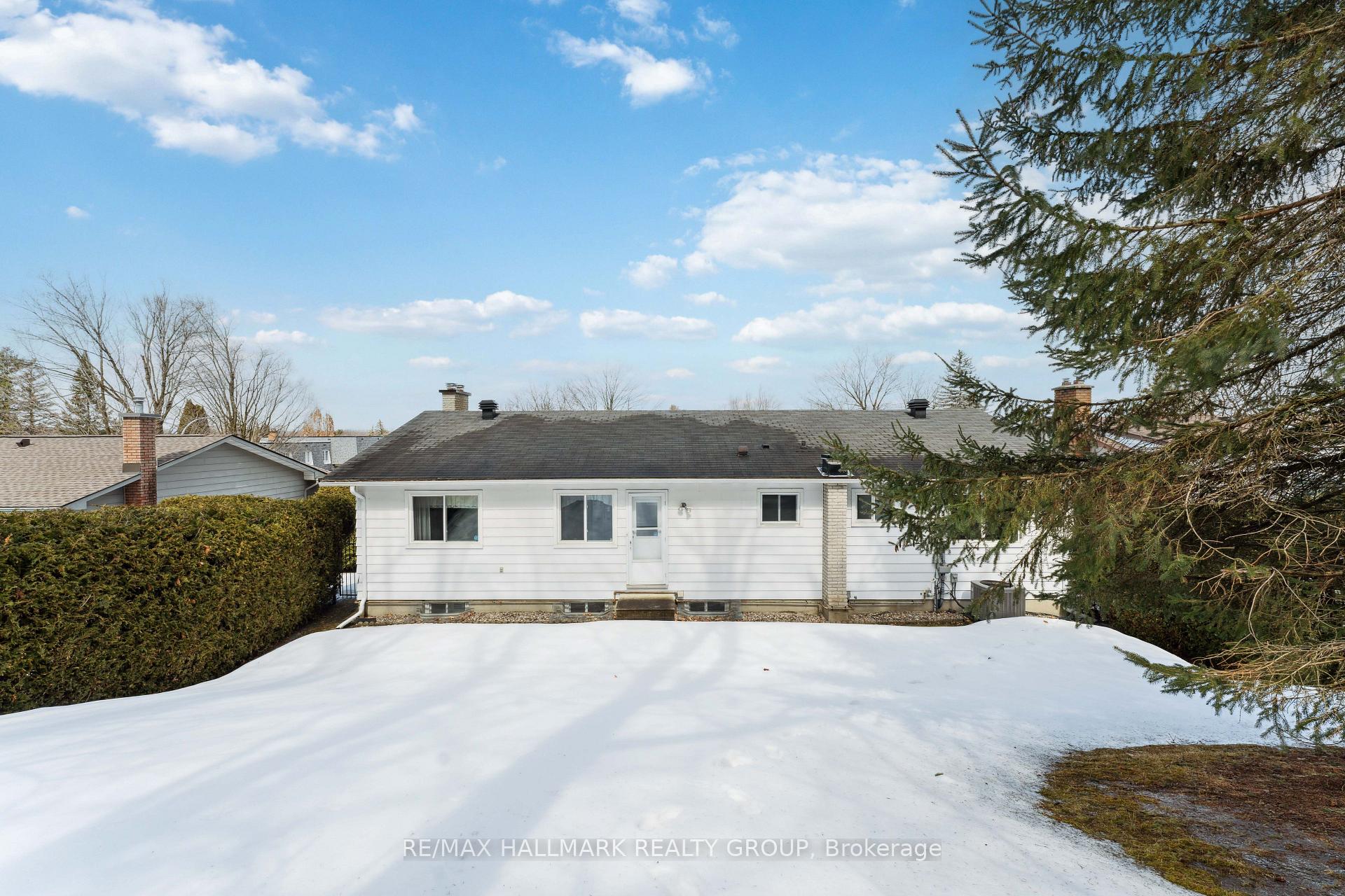 Photo 28 of 648 Gaines Drive, Ottawa, Beacon Hill North — HOMEH