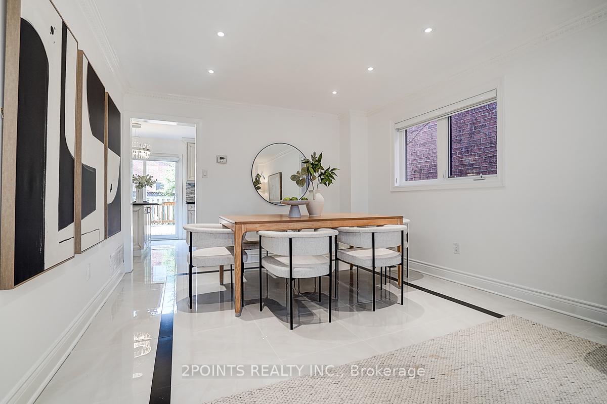 Photo 12 of 233 Brickstone Circle, Vaughan, Brownridge — HOMEH