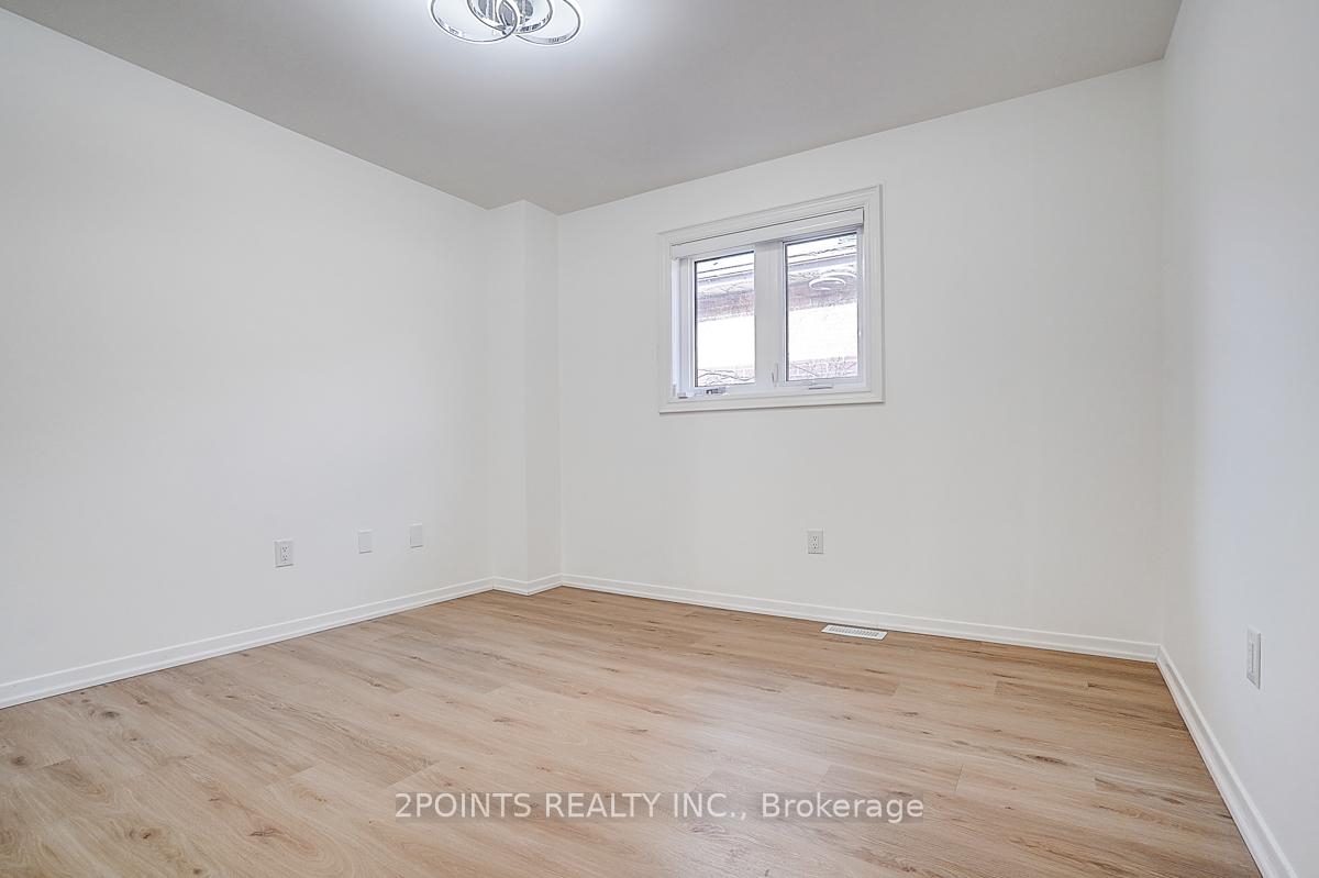 Photo 37 of 233 Brickstone Circle, Vaughan, Brownridge — HOMEH