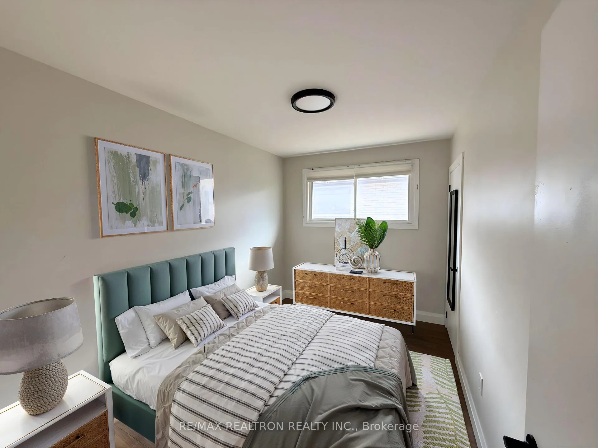 Photo 12 of Unit Main Floor, 87 Eastdale Crescent, Welland, Lincoln/Crowland — HOMEH