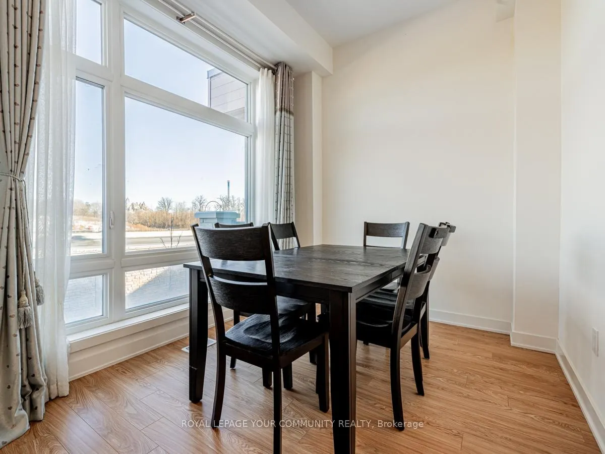 Photo 4 of 131 Carpaccio Avenue, Vaughan, Vellore Village — HOMEH