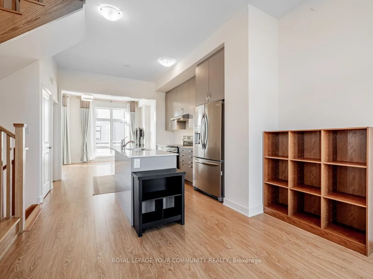 Photo 7 of 131 Carpaccio Avenue, Vaughan, Vellore Village — HOMEH
