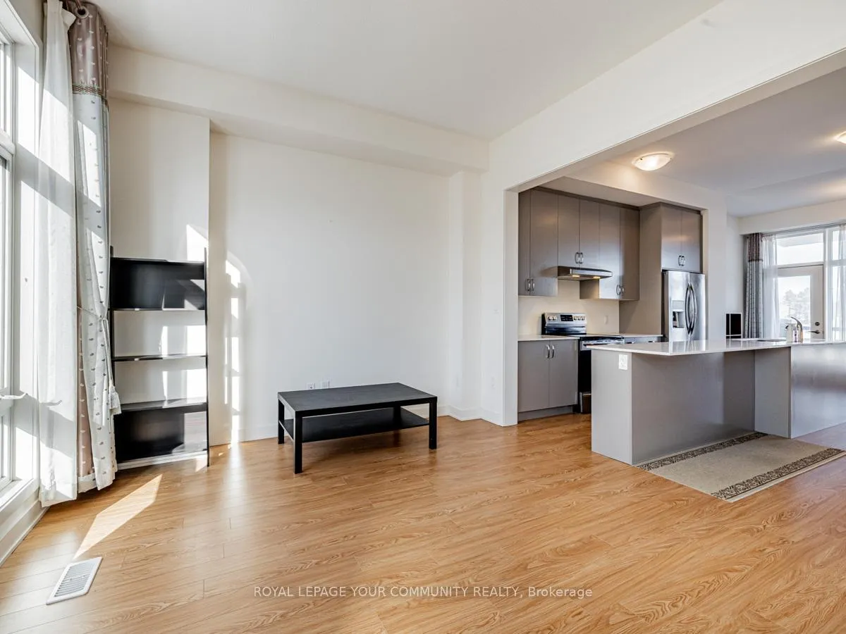 Photo 14 of 131 Carpaccio Avenue, Vaughan, Vellore Village — HOMEH