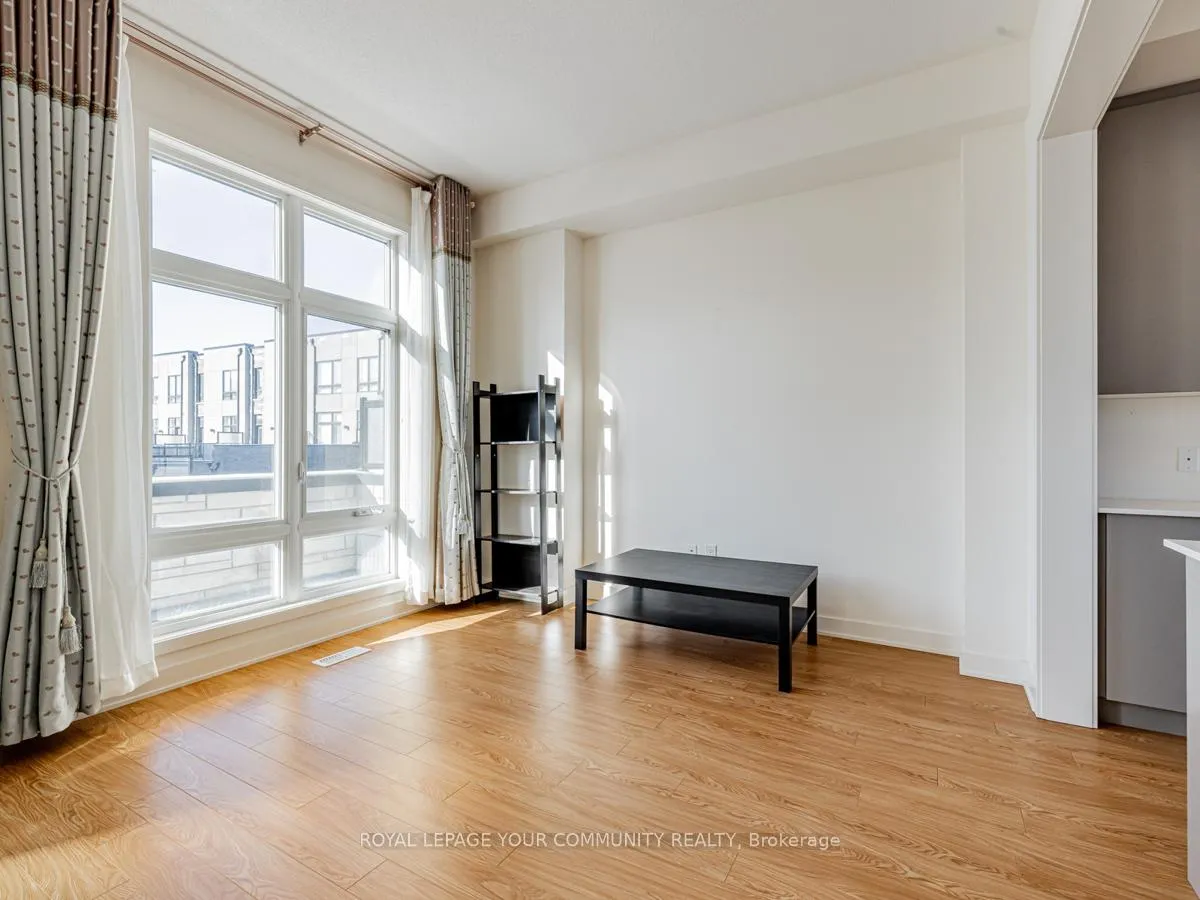 Photo 18 of 131 Carpaccio Avenue, Vaughan, Vellore Village — HOMEH