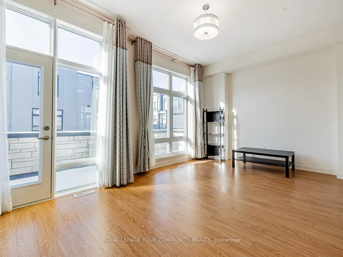 Photo 20 of 131 Carpaccio Avenue, Vaughan, Vellore Village — HOMEH