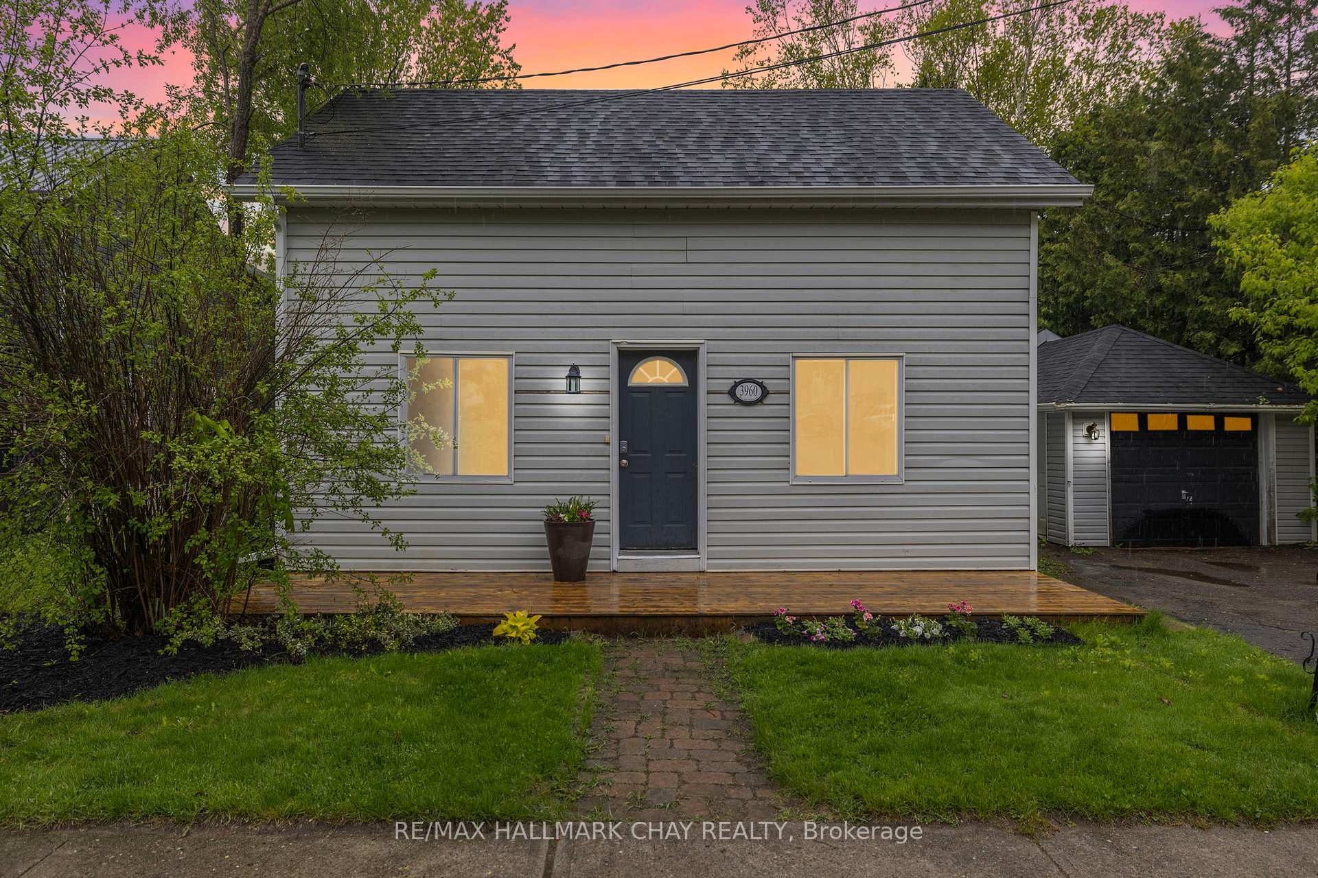 Photo 2 of 3960 Front Street, Uxbridge, Rural Uxbridge — HOMEH
