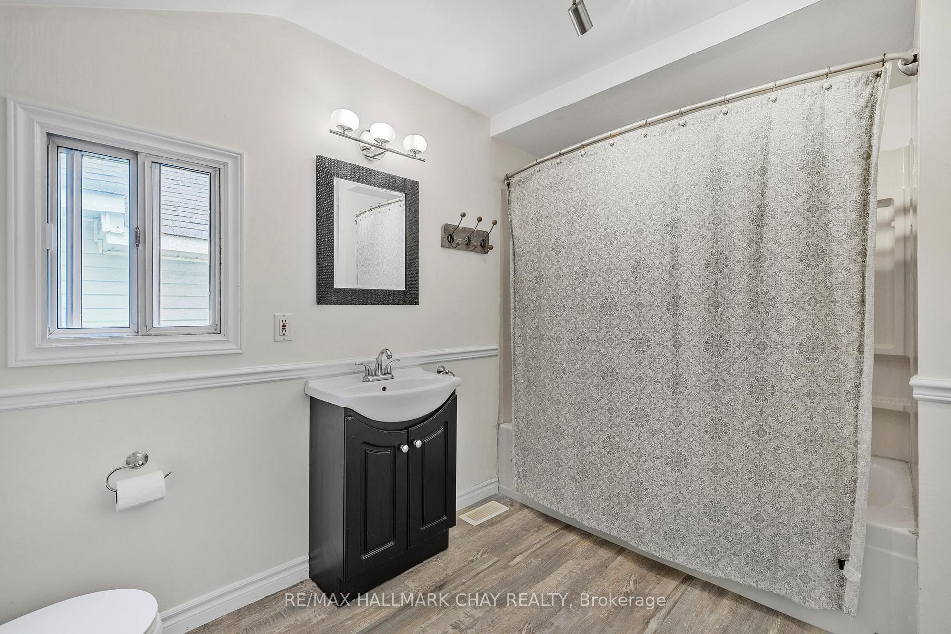 Photo 15 of 3960 Front Street, Uxbridge, Rural Uxbridge — HOMEH