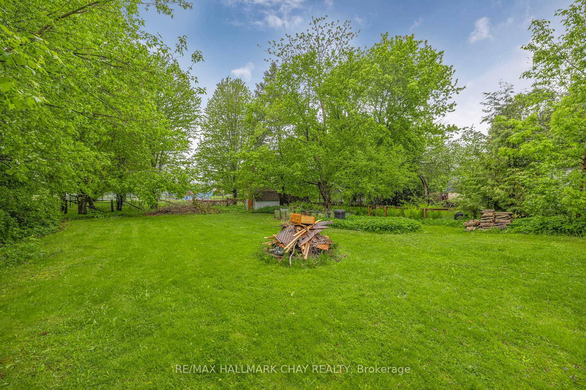 Photo 37 of 3960 Front Street, Uxbridge, Rural Uxbridge — HOMEH