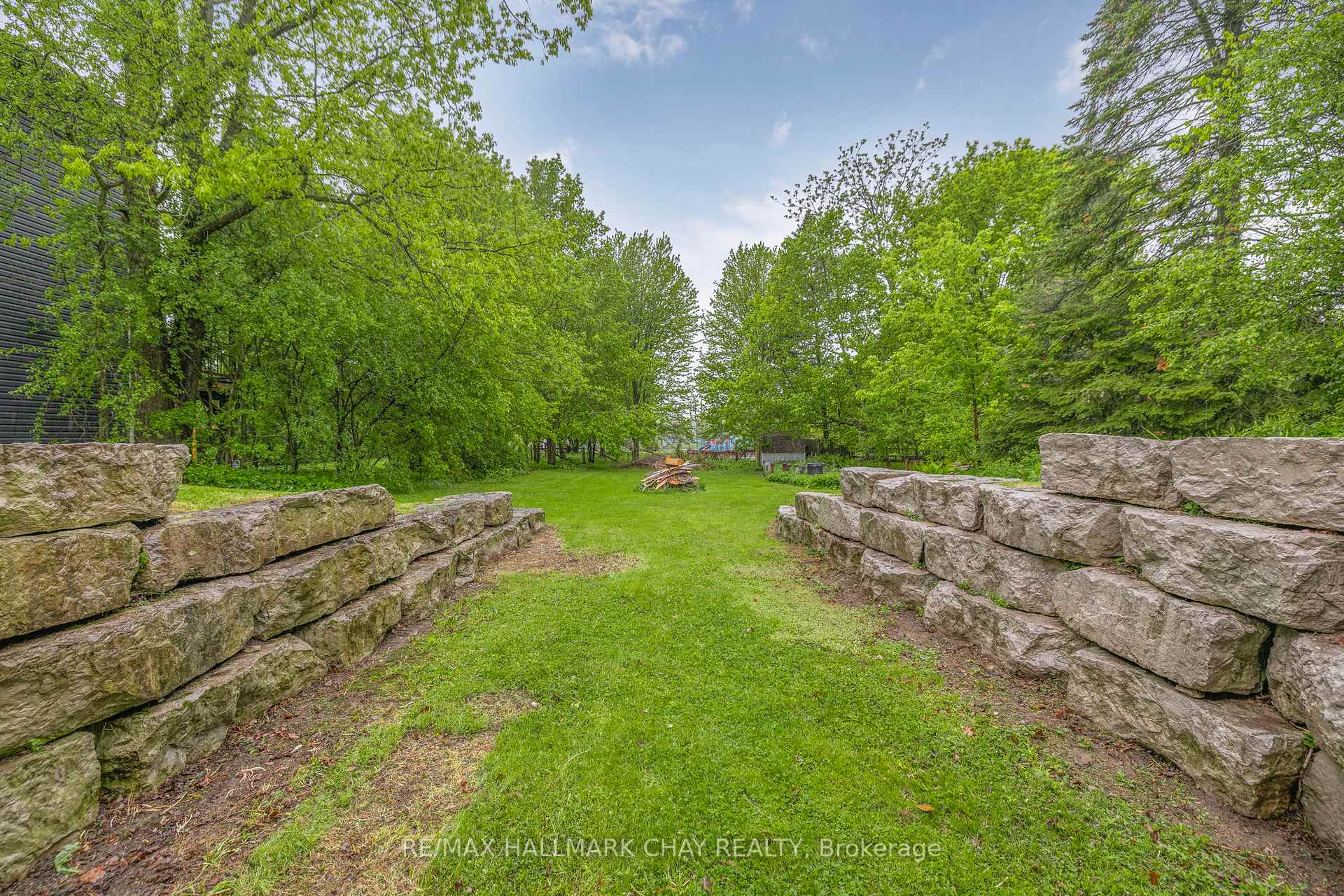 Photo 41 of 3960 Front Street, Uxbridge, Rural Uxbridge — HOMEH