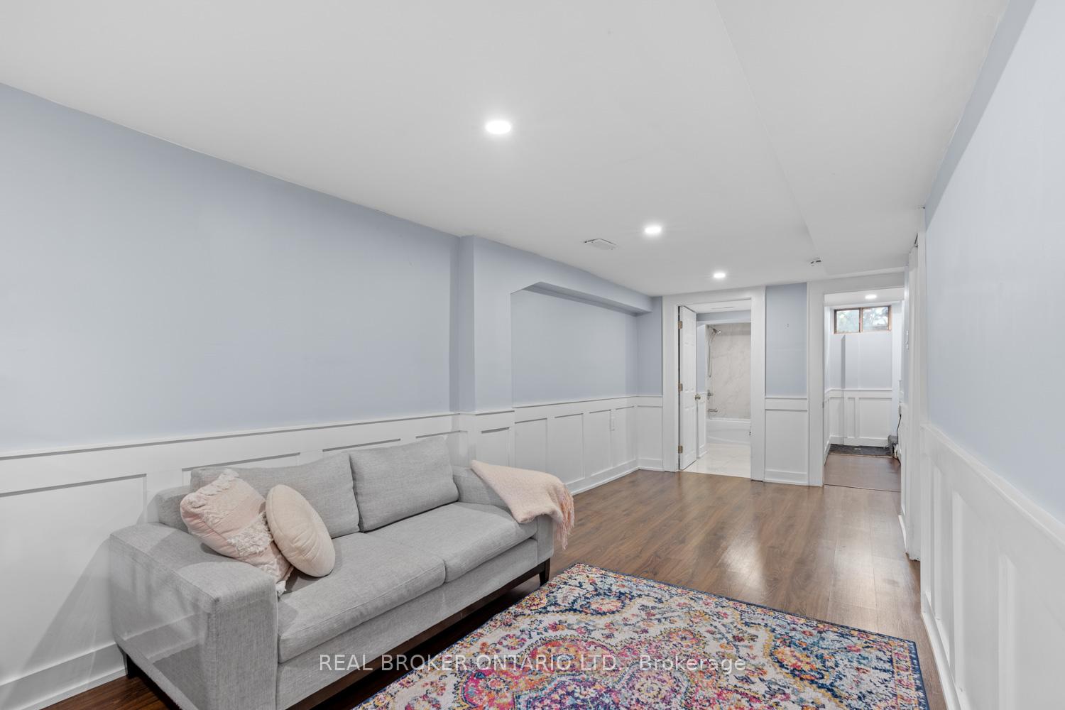 Photo 5 of Unit Bsmt, 37 Bernice Crescent, Toronto, Rockcliffe-Smythe — HOMEH