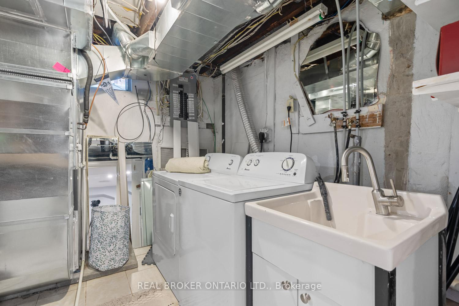 Photo 13 of Unit Bsmt, 37 Bernice Crescent, Toronto, Rockcliffe-Smythe — HOMEH