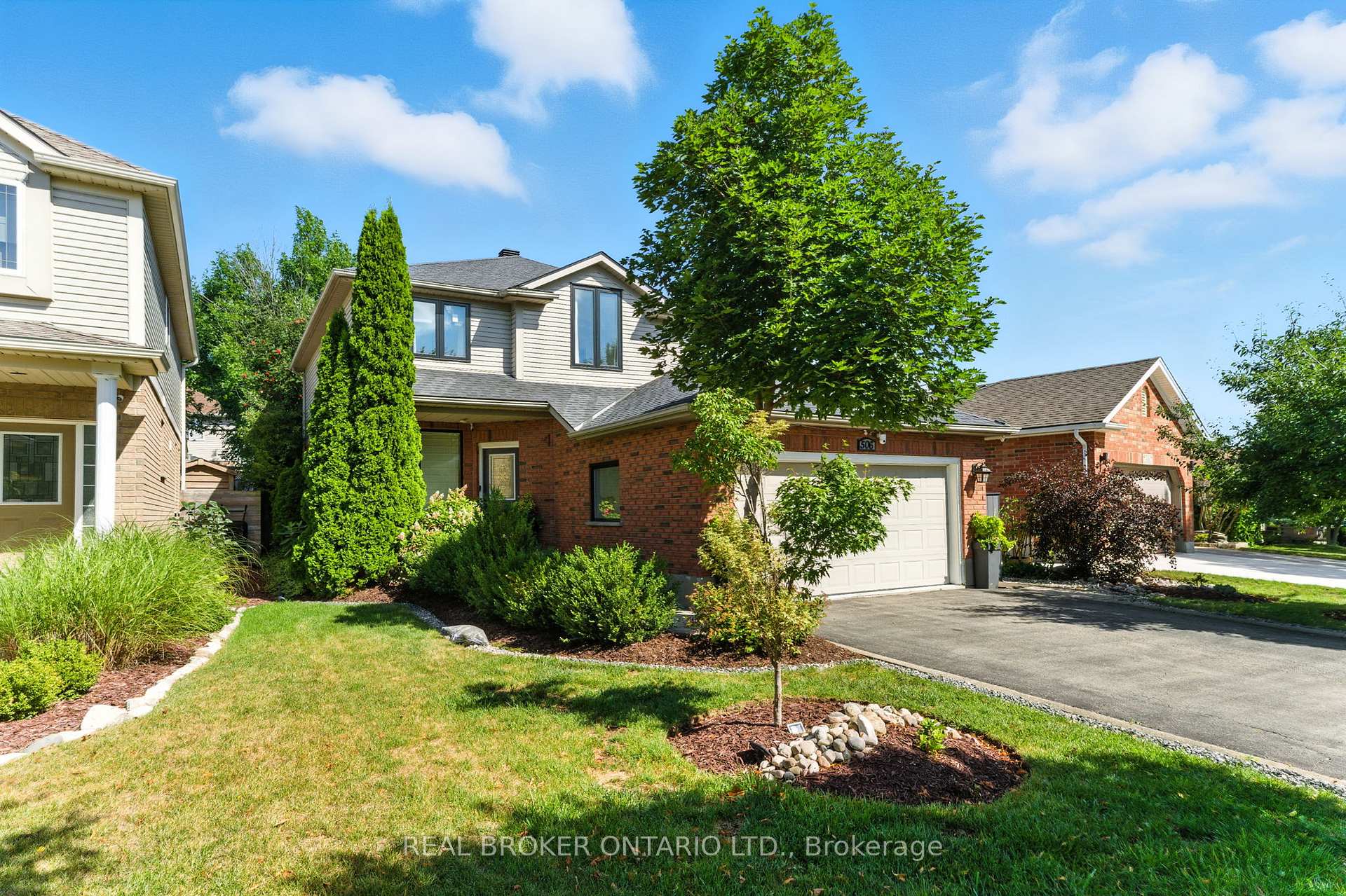 Photo 3 of 506 Eastbridge Boulevard, Waterloo, Eastbridge — HOMEH