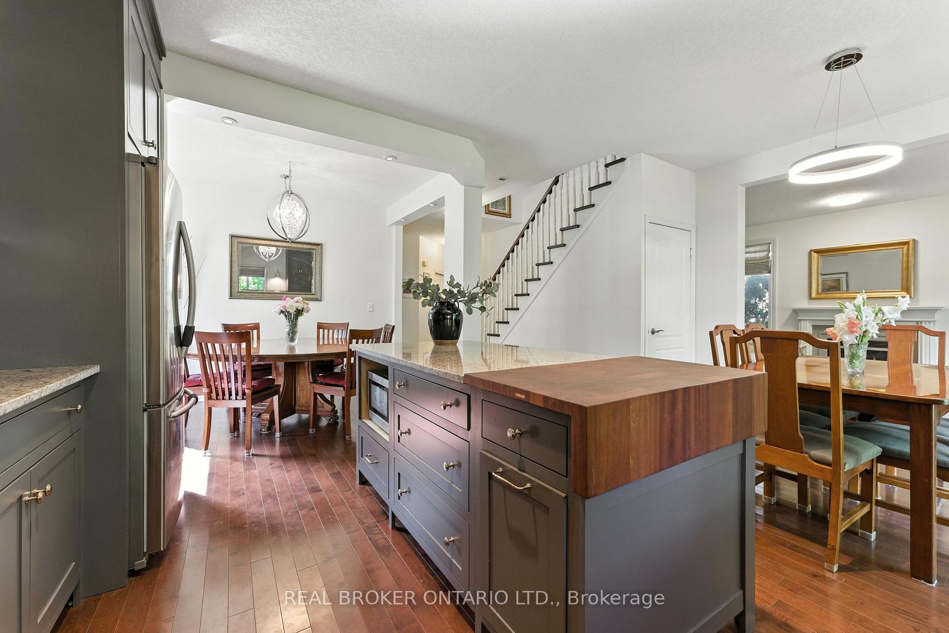 Photo 7 of 506 Eastbridge Boulevard, Waterloo, Eastbridge — HOMEH