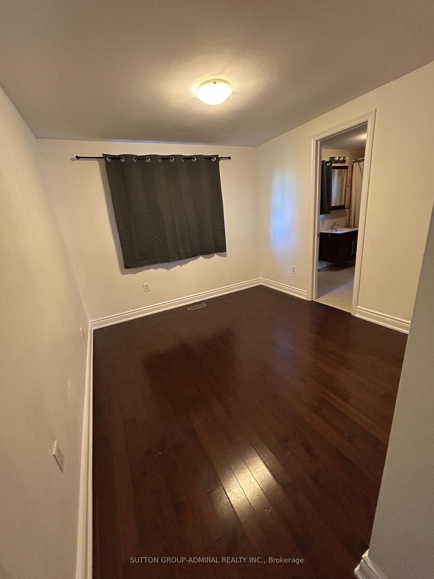 Photo 14 of 344 York Hill Boulevard, Vaughan, Crestwood-Springfarm-Yorkhill — HOMEH