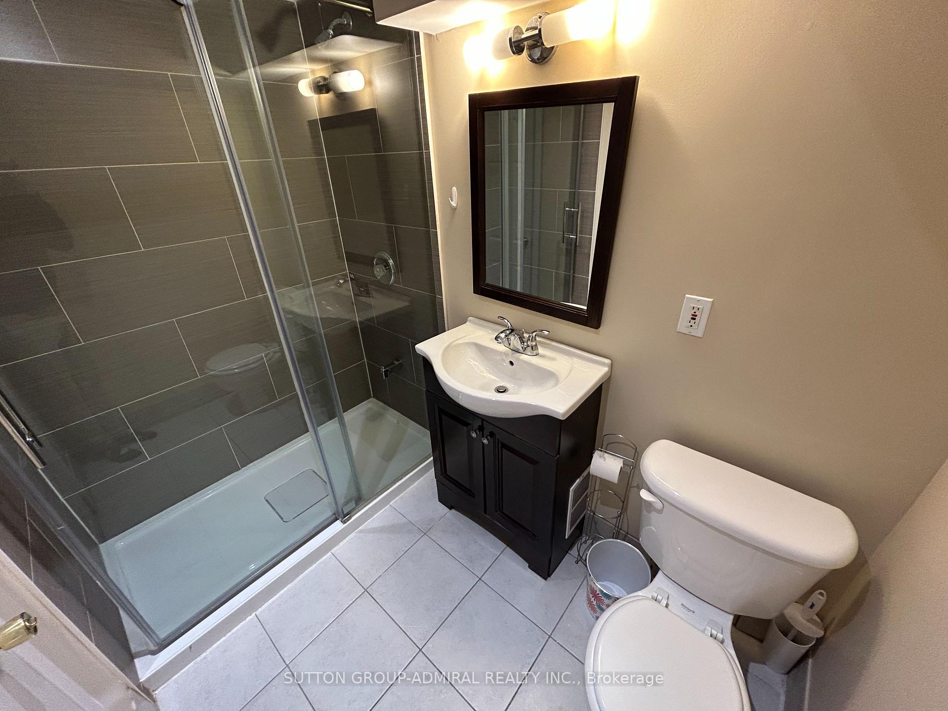 Photo 24 of 344 York Hill Boulevard, Vaughan, Crestwood-Springfarm-Yorkhill — HOMEH