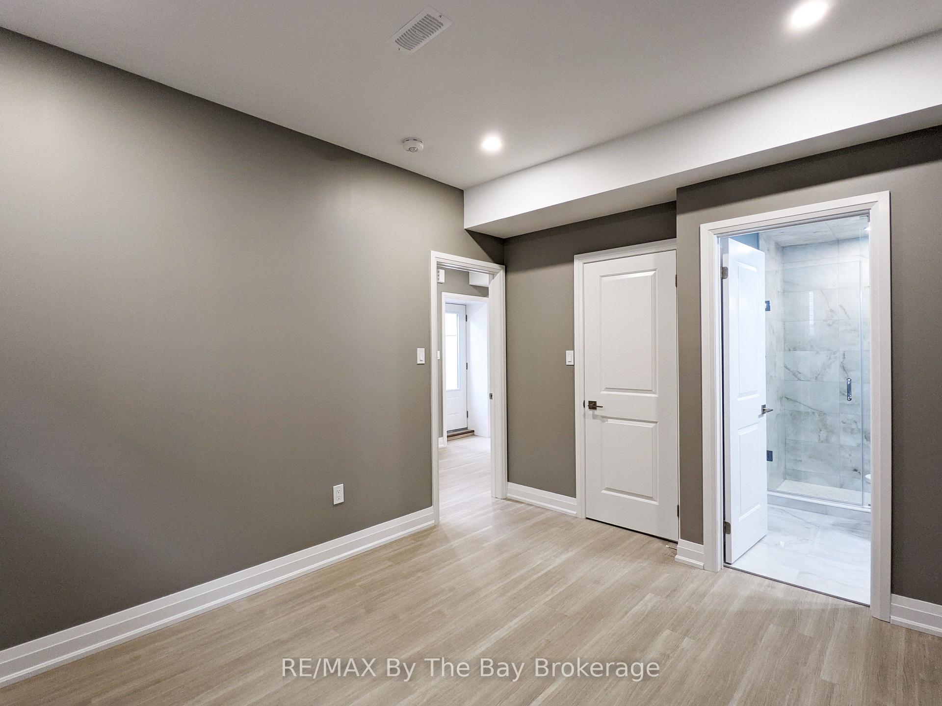 Photo 12 of Unit Lower Level, 66 Regina Boulevard, Wasaga Beach — HOMEH