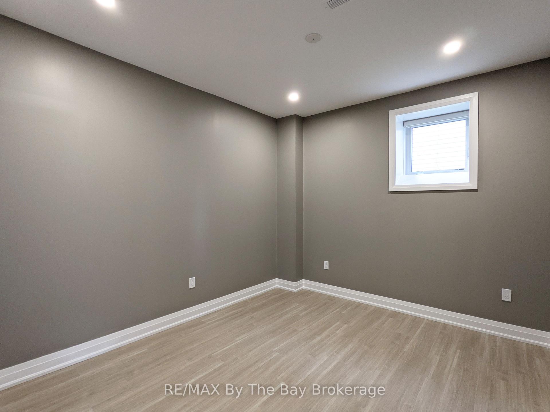 Photo 13 of Unit Lower Level, 66 Regina Boulevard, Wasaga Beach — HOMEH