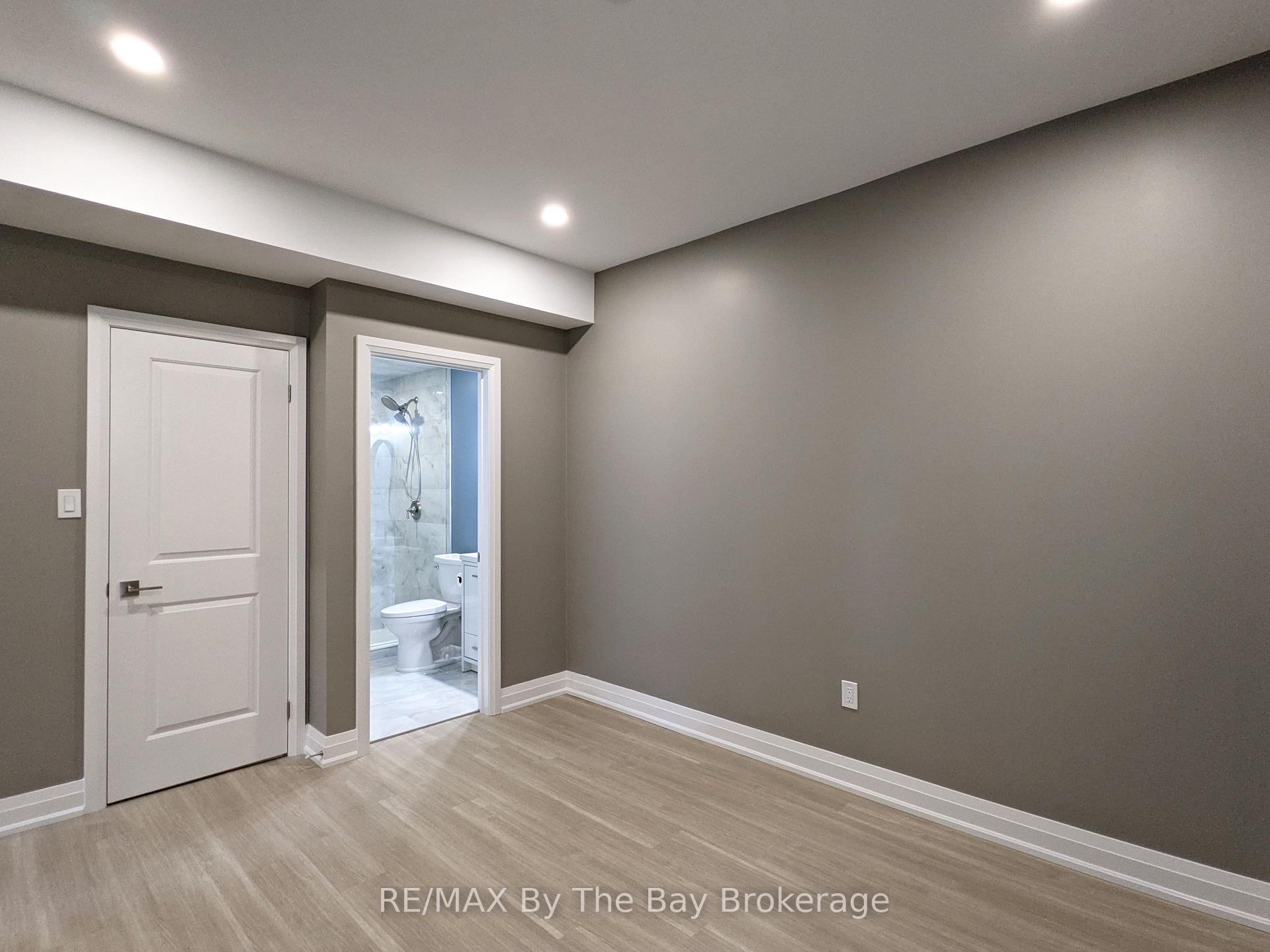Photo 14 of Unit Lower Level, 66 Regina Boulevard, Wasaga Beach — HOMEH