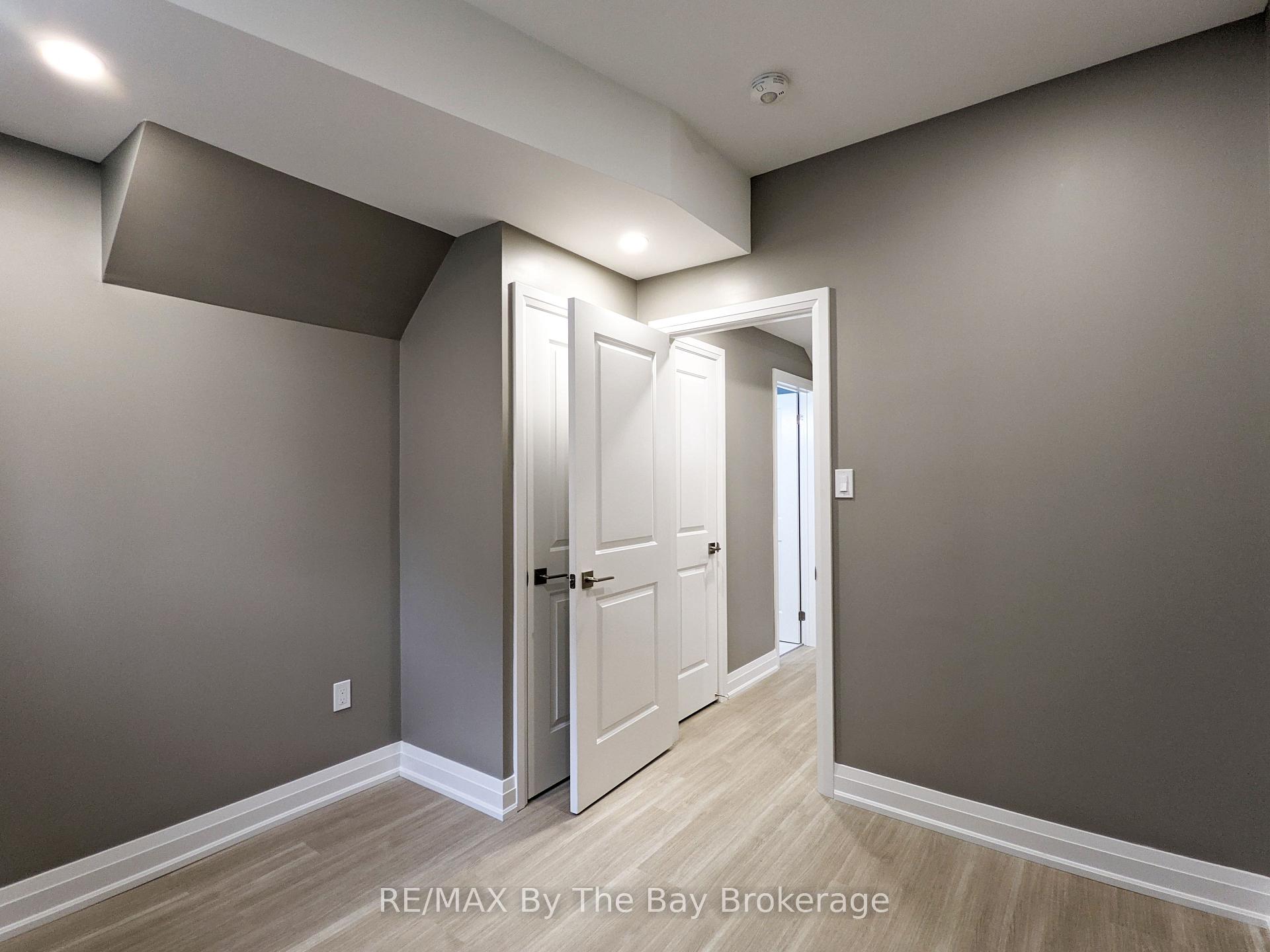 Photo 18 of Unit Lower Level, 66 Regina Boulevard, Wasaga Beach — HOMEH