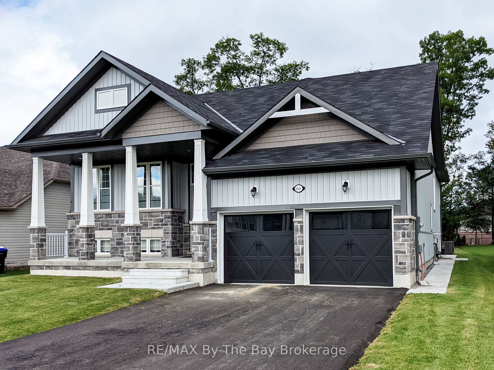 Photo 22 of Unit Lower Level, 66 Regina Boulevard, Wasaga Beach — HOMEH