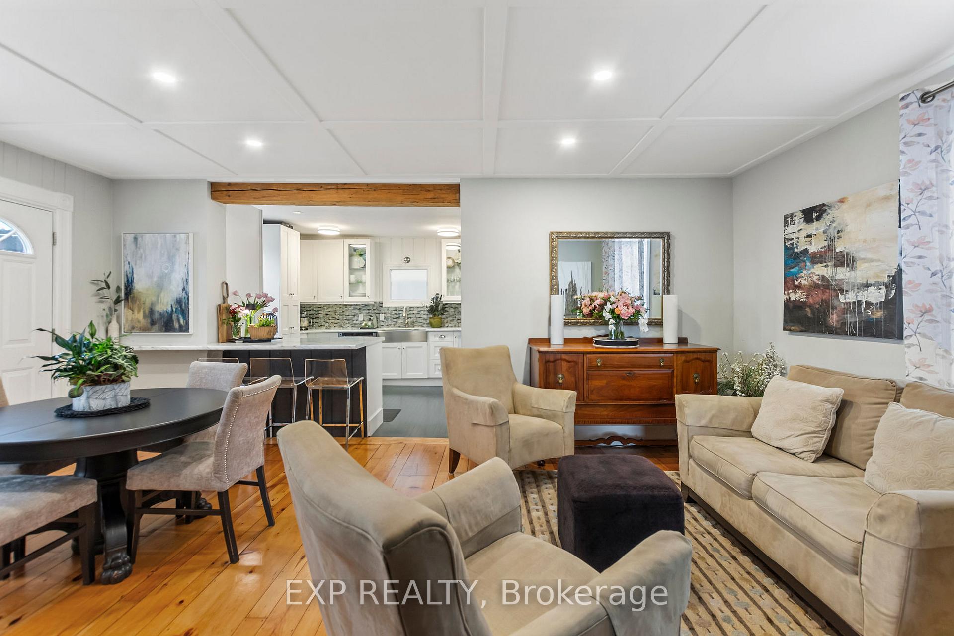 Photo 14 of 17 Regent Place, Welland, Welland Downtown — HOMEH