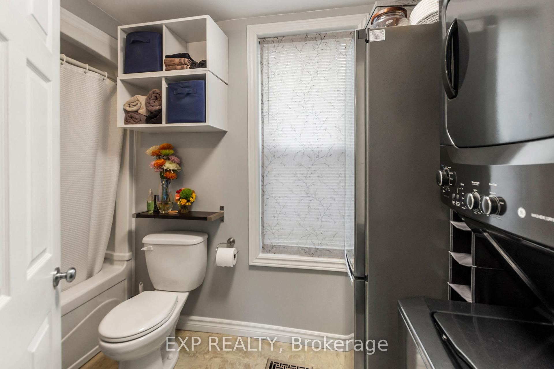 Photo 21 of 17 Regent Place, Welland, Welland Downtown — HOMEH