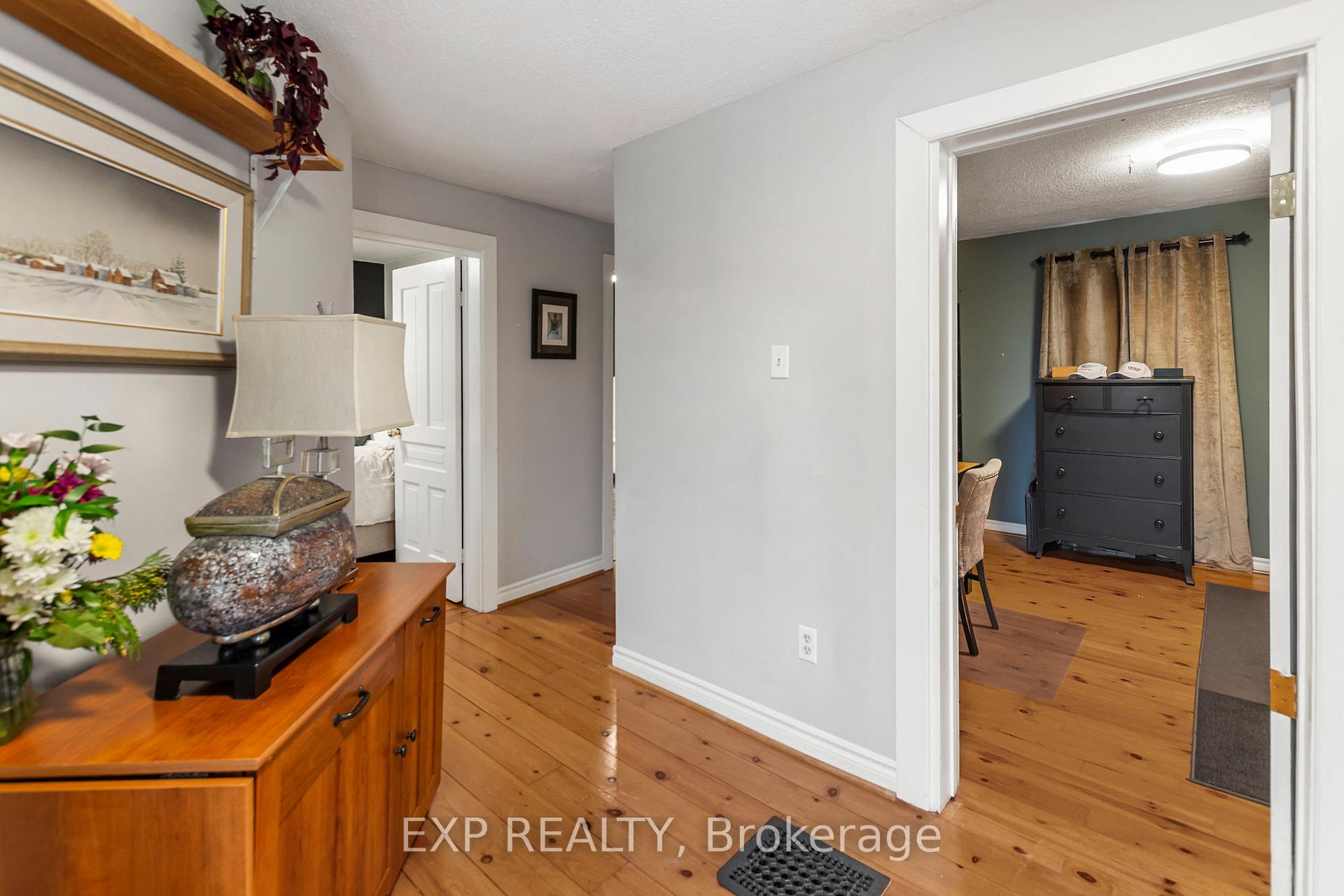 Photo 24 of 17 Regent Place, Welland, Welland Downtown — HOMEH