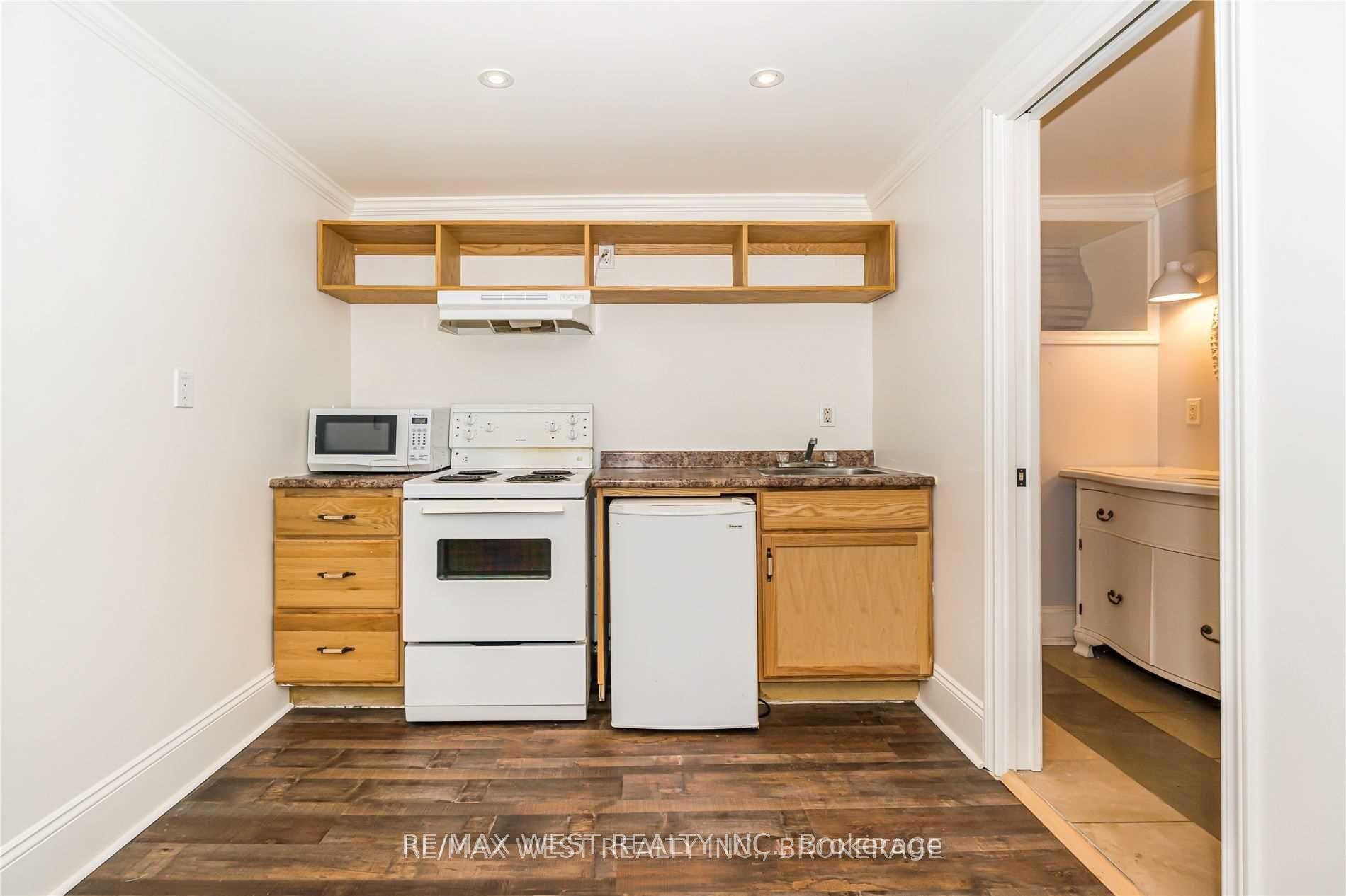 Photo 8 of Unit Lower, 114 Lauder Avenue, Toronto, Corso Italia-Davenport — HOMEH