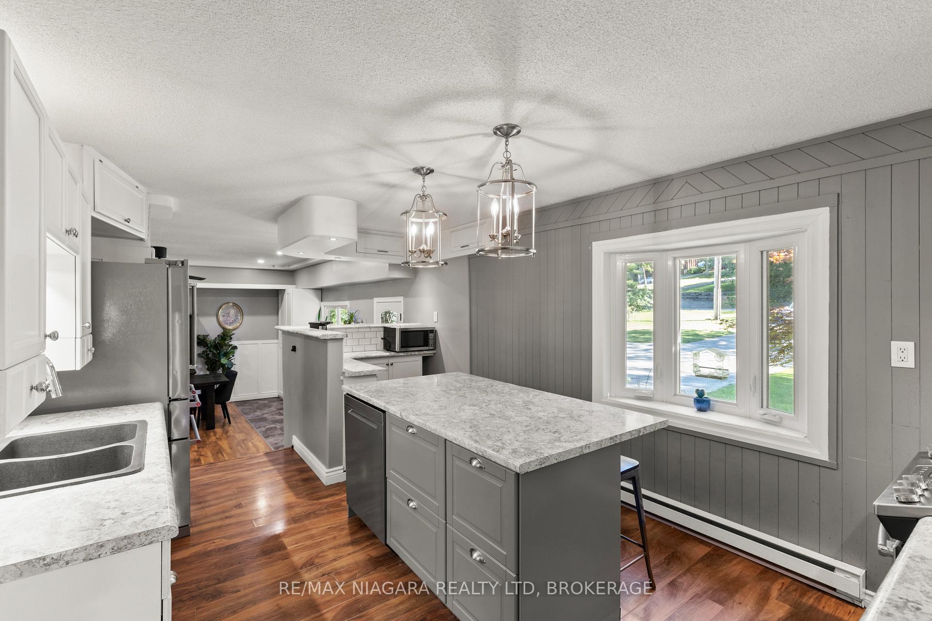Photo 18 of 10408 Lakeshore Road, Wainfleet, Lakeshore — HOMEH