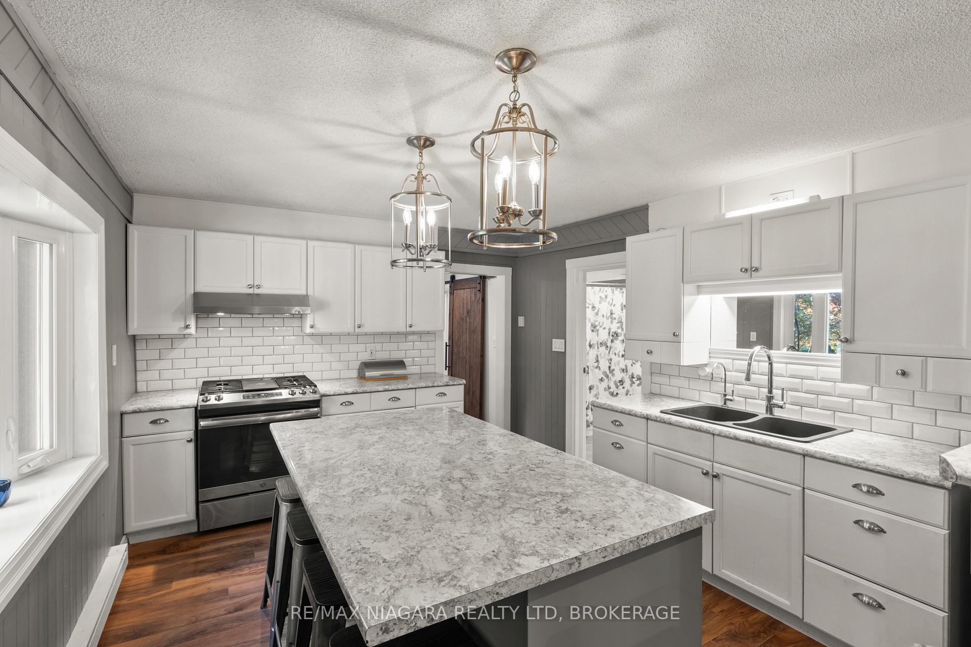 Photo 20 of 10408 Lakeshore Road, Wainfleet, Lakeshore — HOMEH