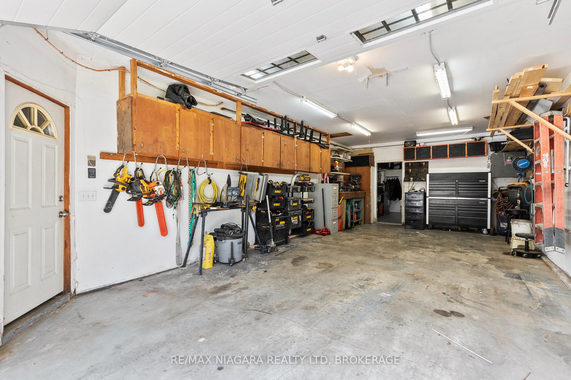 Photo 33 of 10408 Lakeshore Road, Wainfleet, Lakeshore — HOMEH