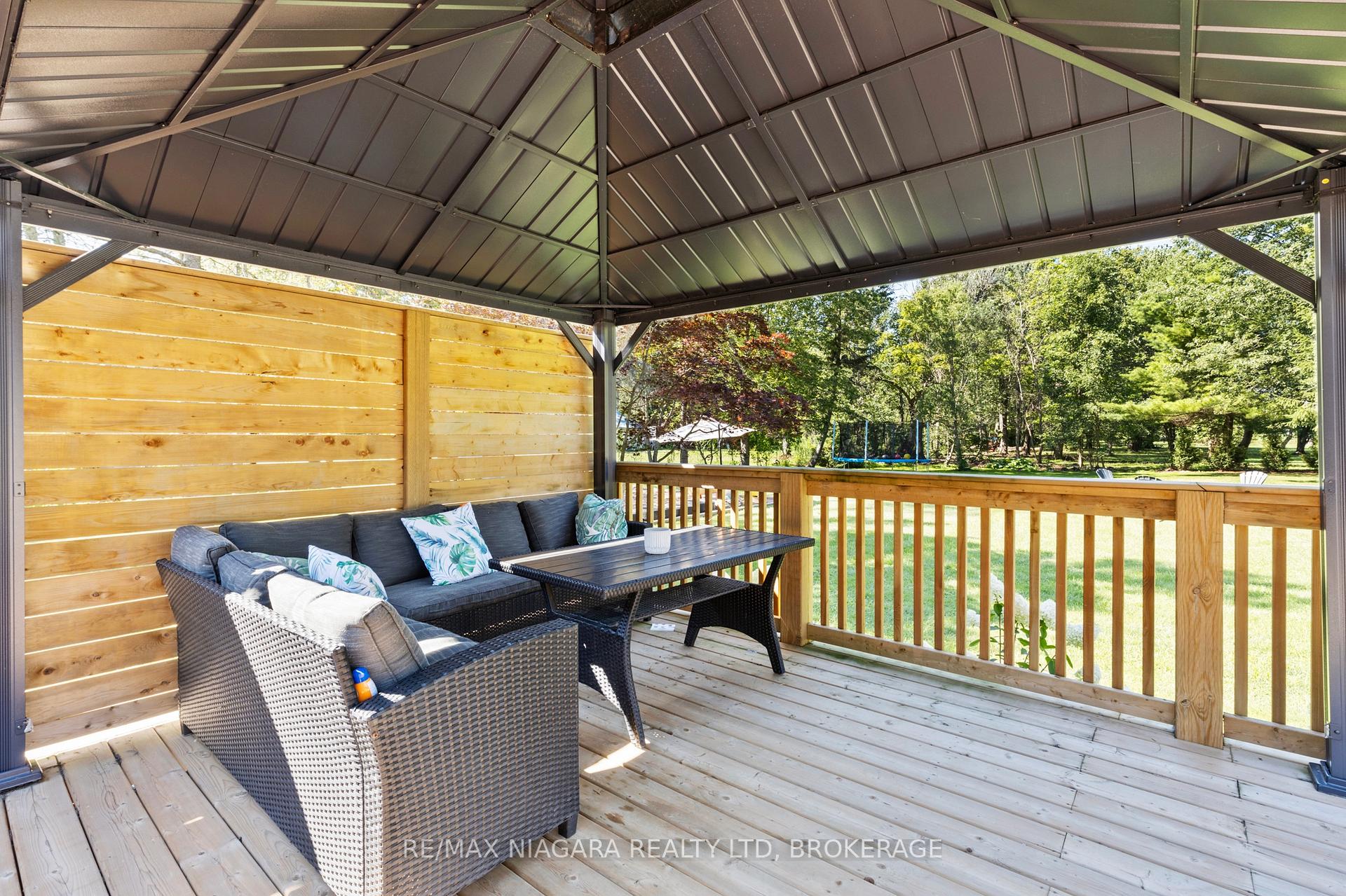 Photo 38 of 10408 Lakeshore Road, Wainfleet, Lakeshore — HOMEH