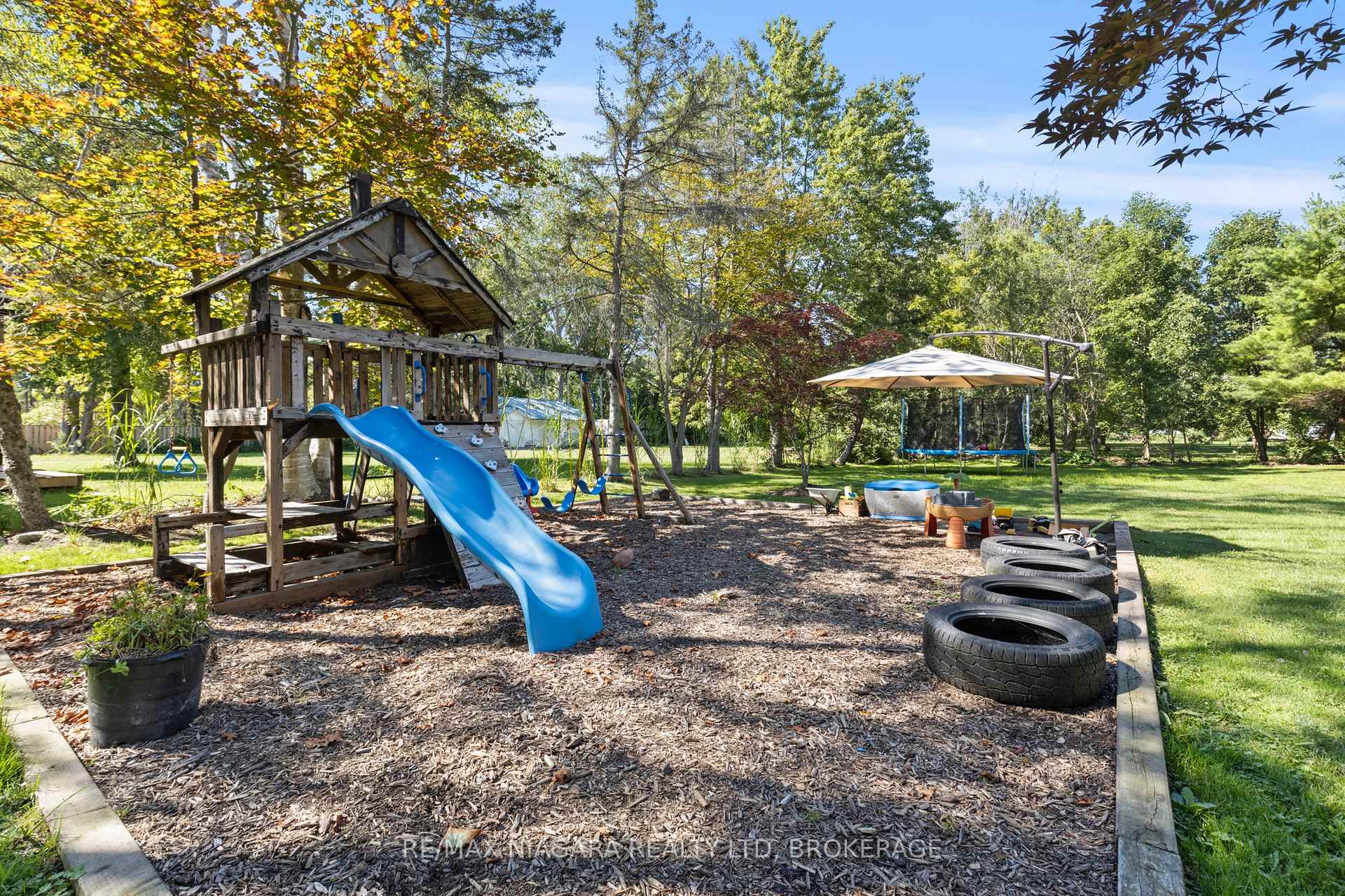 Photo 44 of 10408 Lakeshore Road, Wainfleet, Lakeshore — HOMEH