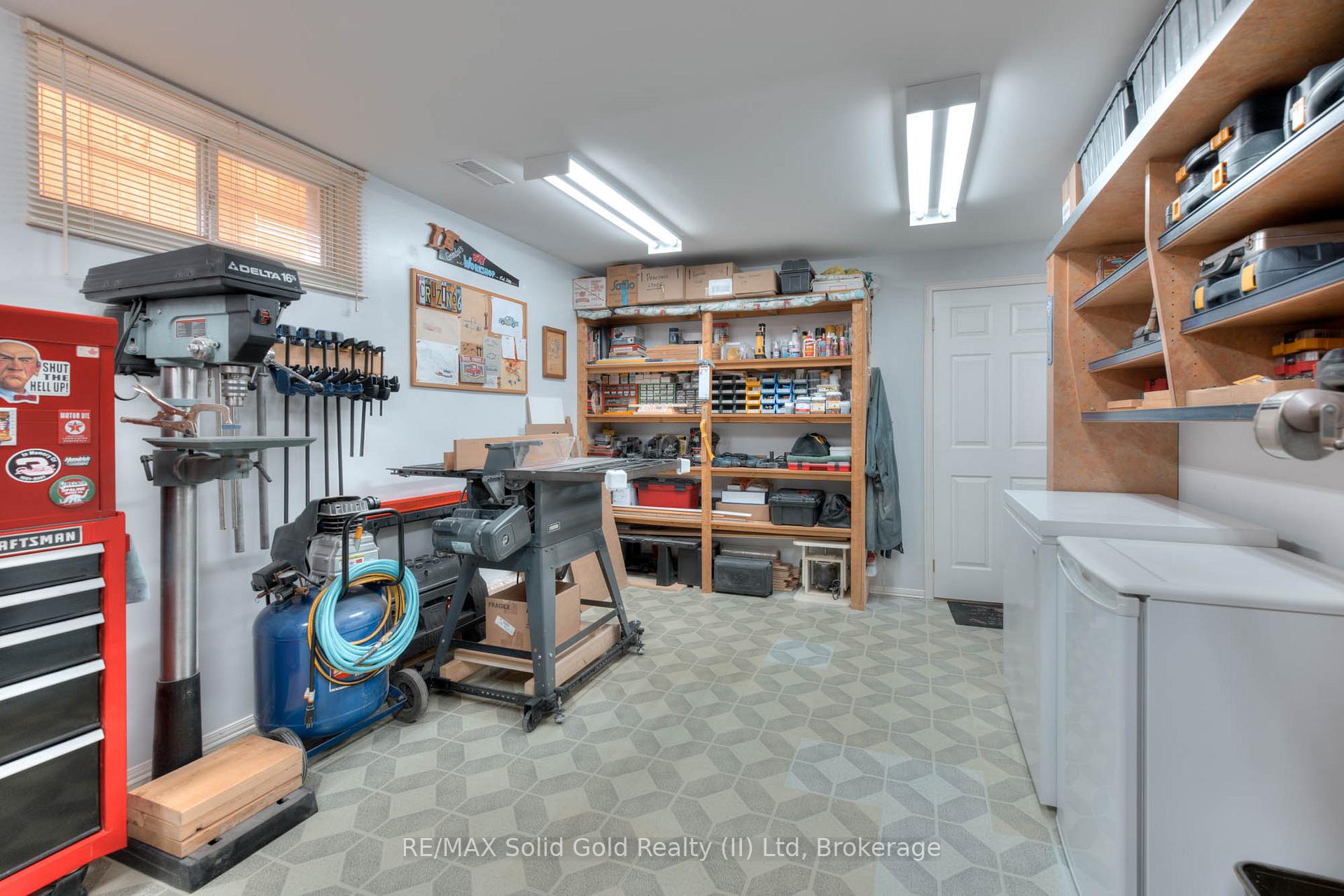 Photo 27 of 621 Sprucehurst Crescent, Waterloo — HOMEH