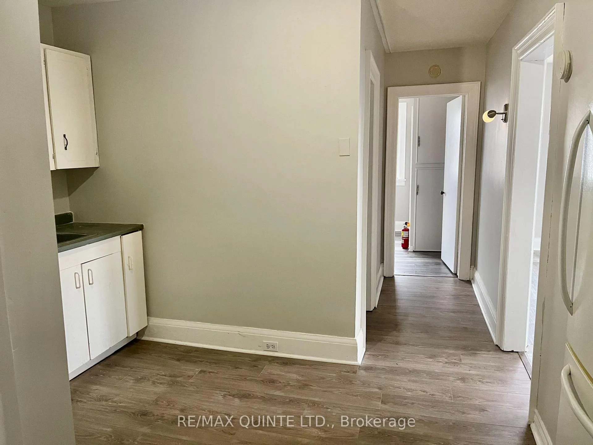 Photo 7 of 322 Coleman Street, Belleville, Belleville Ward — HOMEH