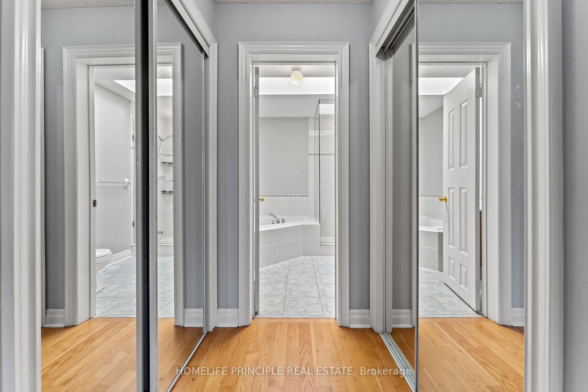 Photo 33 of 30 Algarve Crescent, Toronto, Weston-Pellam Park — HOMEH