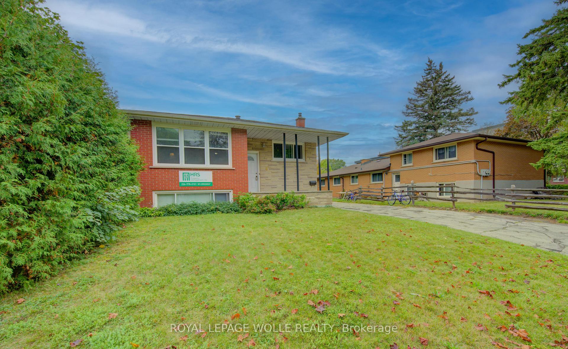 Photo 3 of 4 Cardill Crescent, Waterloo — HOMEH