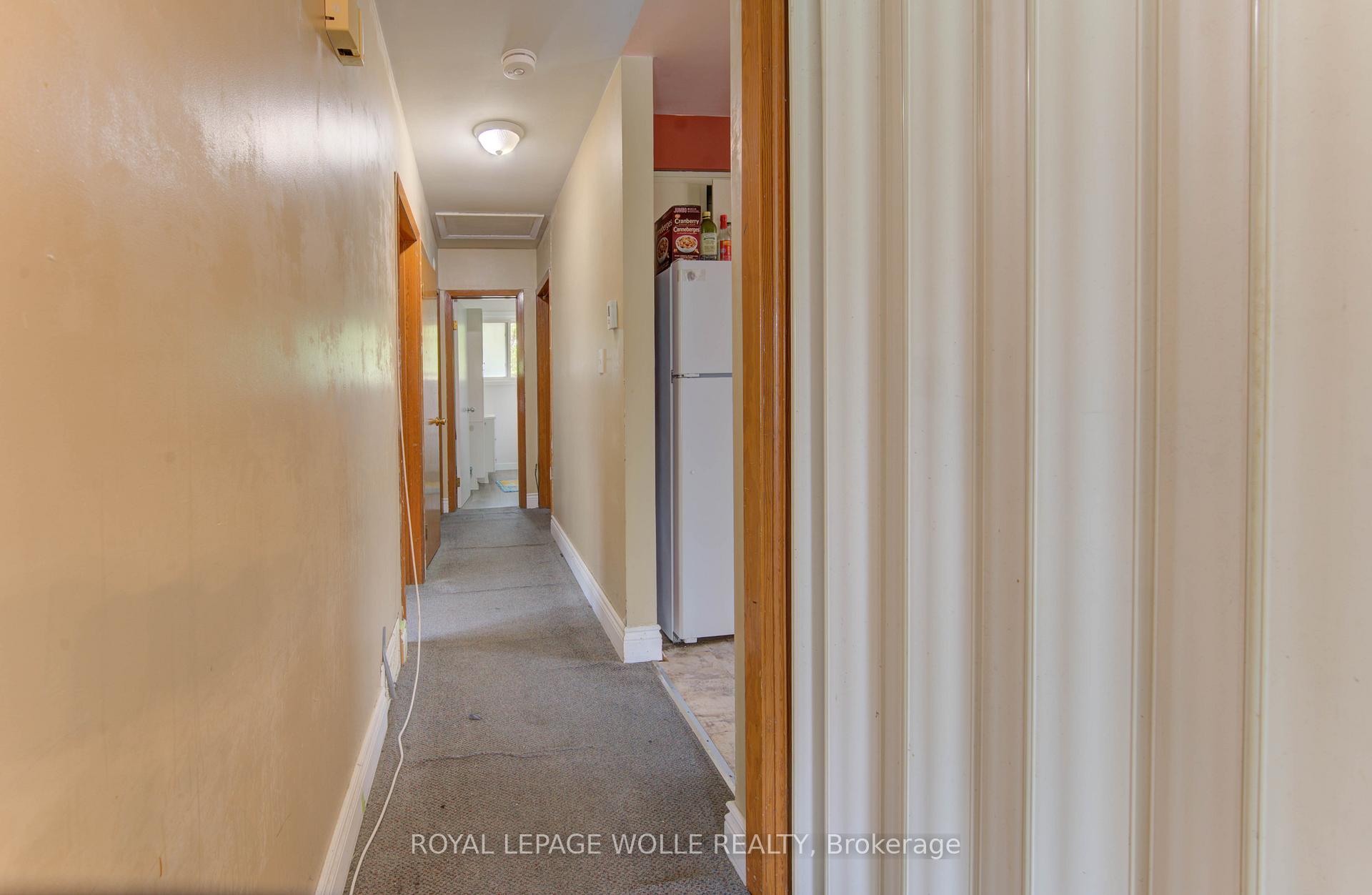 Photo 10 of 4 Cardill Crescent, Waterloo — HOMEH