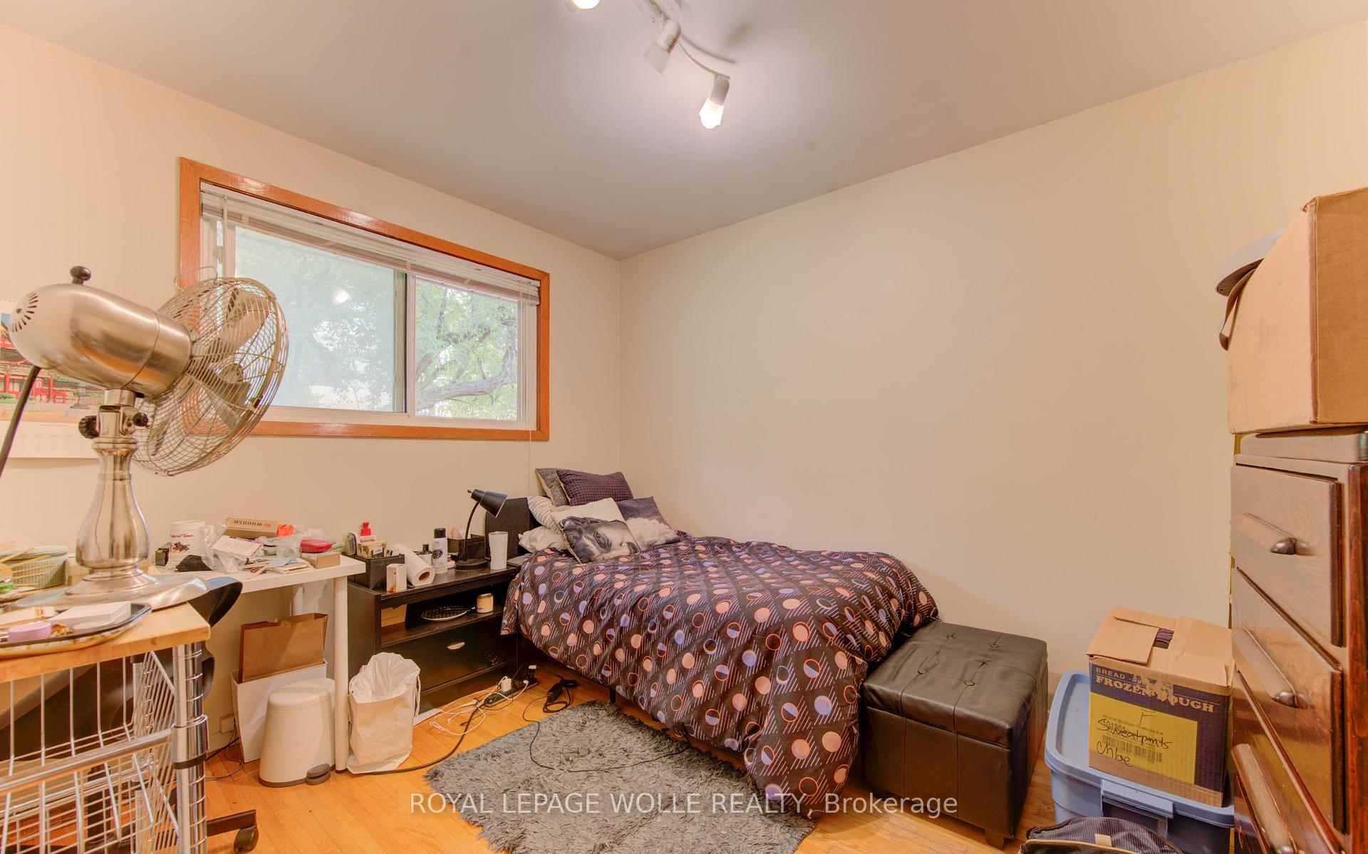 Photo 15 of 4 Cardill Crescent, Waterloo — HOMEH