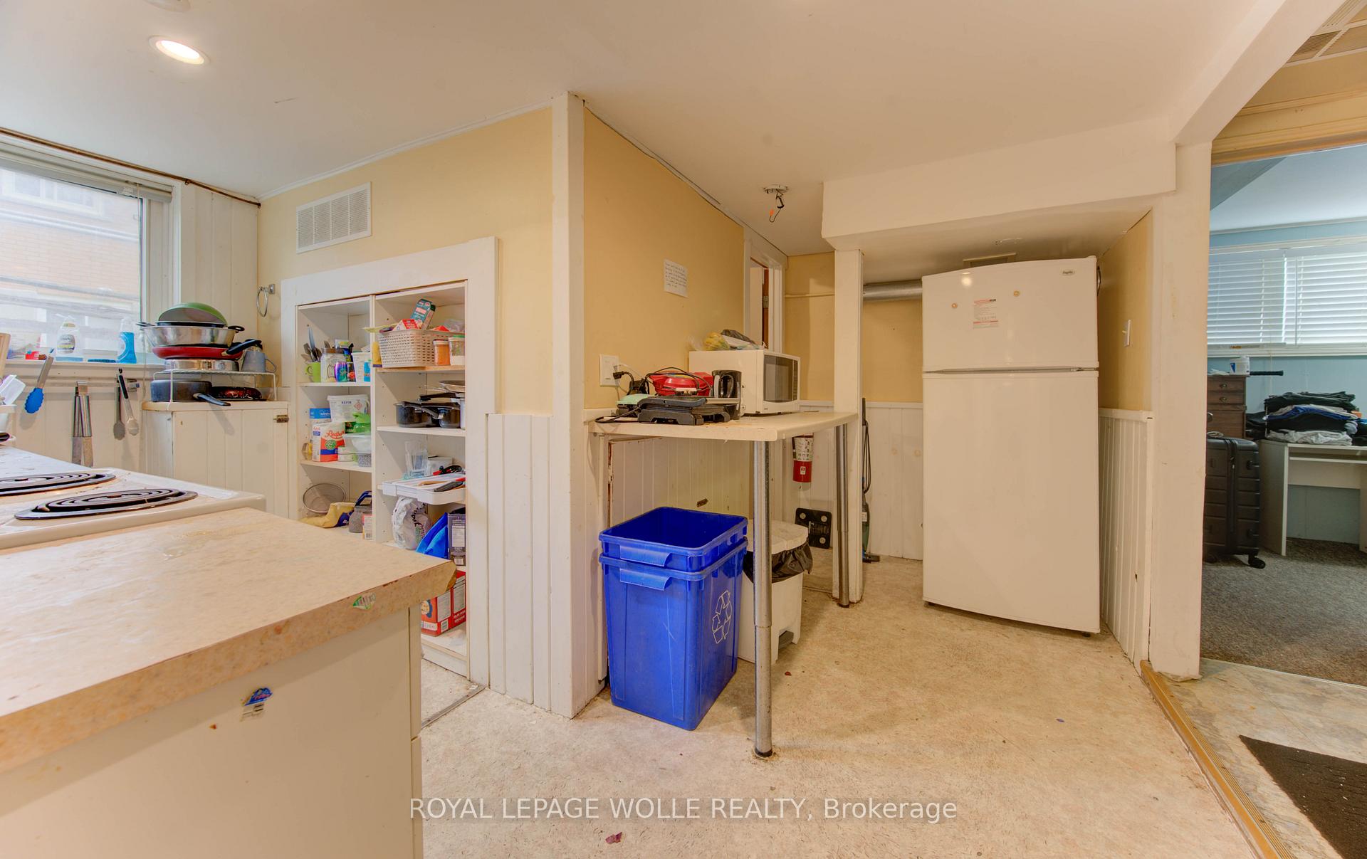 Photo 19 of 4 Cardill Crescent, Waterloo — HOMEH