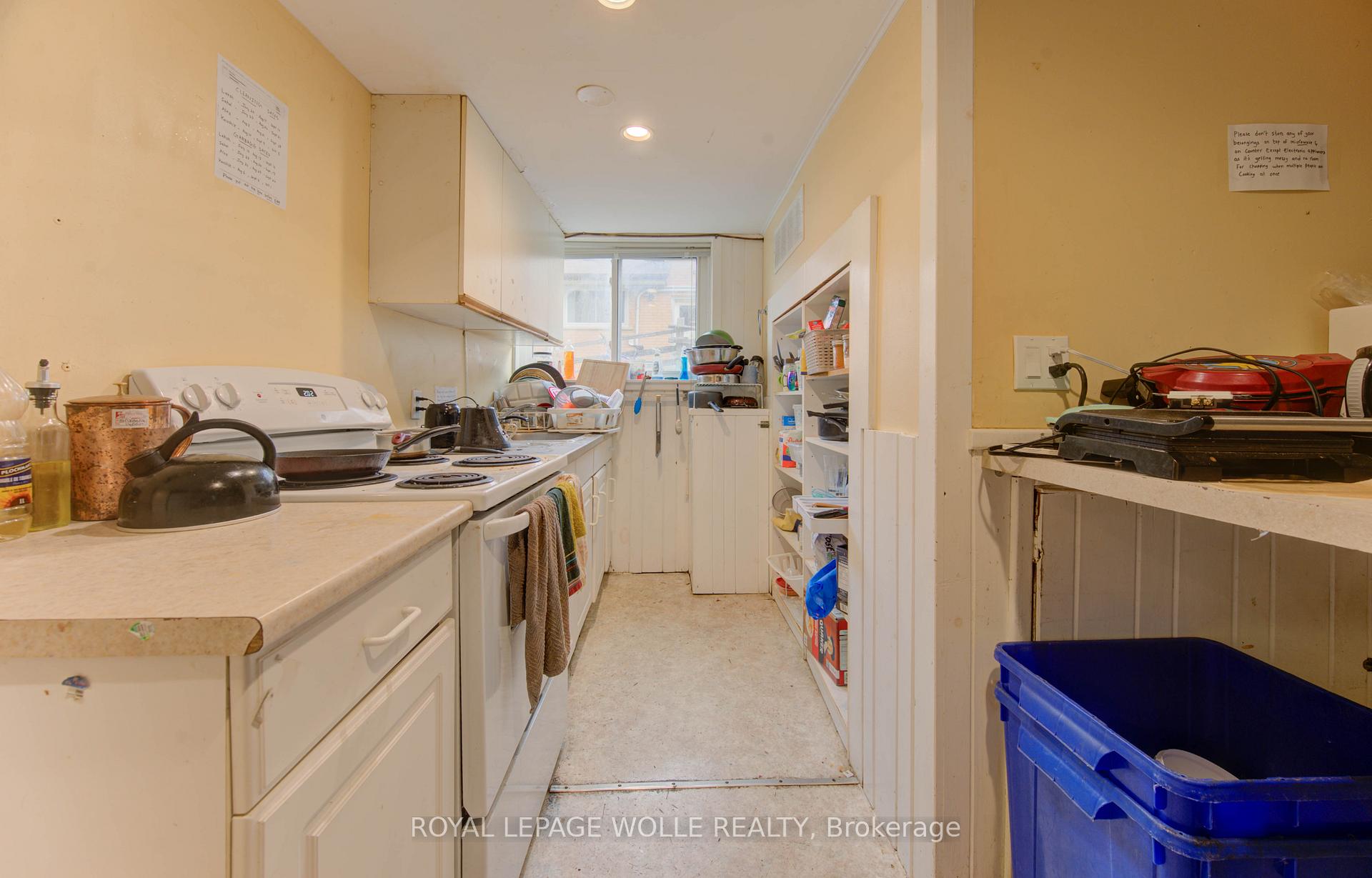 Photo 20 of 4 Cardill Crescent, Waterloo — HOMEH