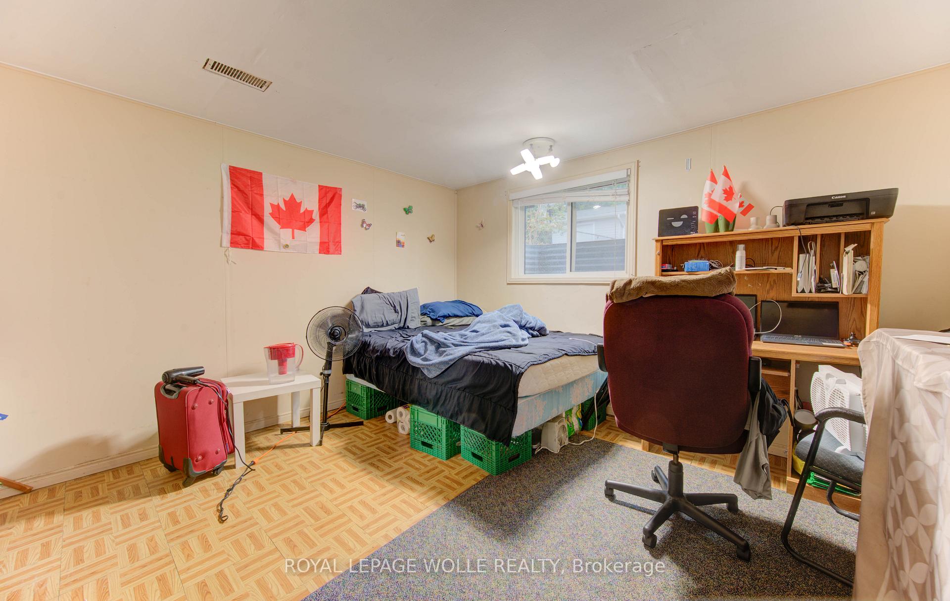 Photo 25 of 4 Cardill Crescent, Waterloo — HOMEH