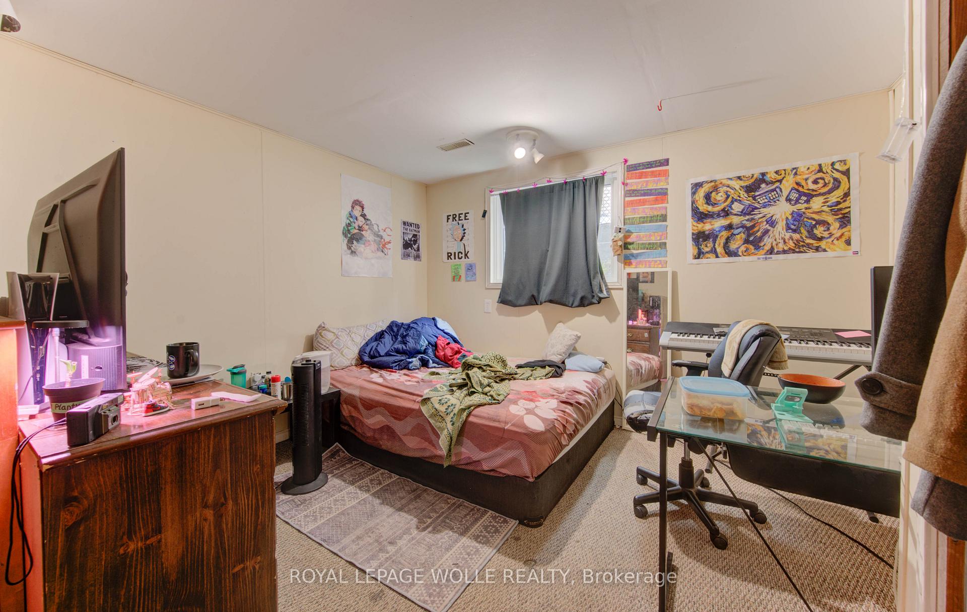 Photo 26 of 4 Cardill Crescent, Waterloo — HOMEH