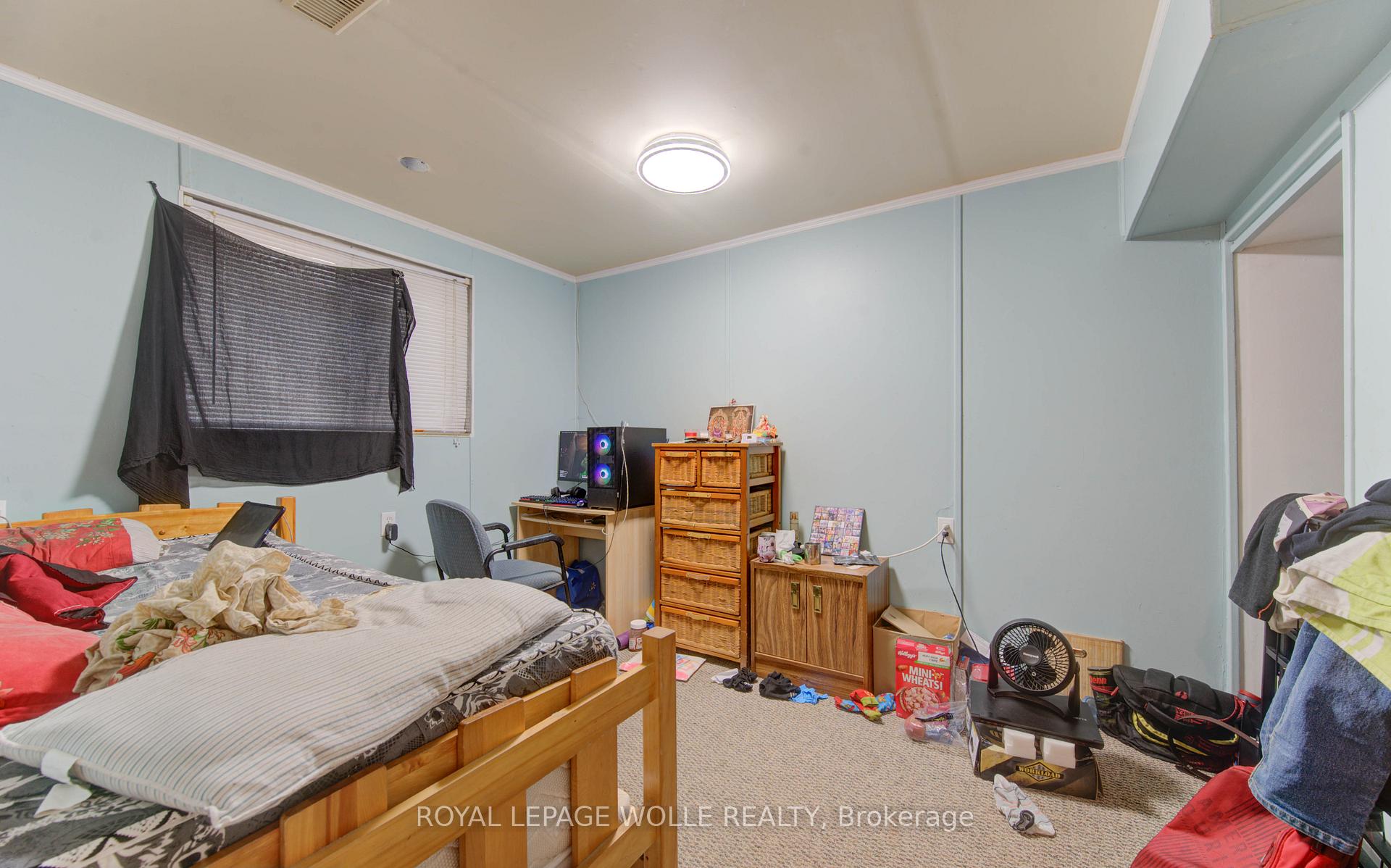 Photo 28 of 4 Cardill Crescent, Waterloo — HOMEH