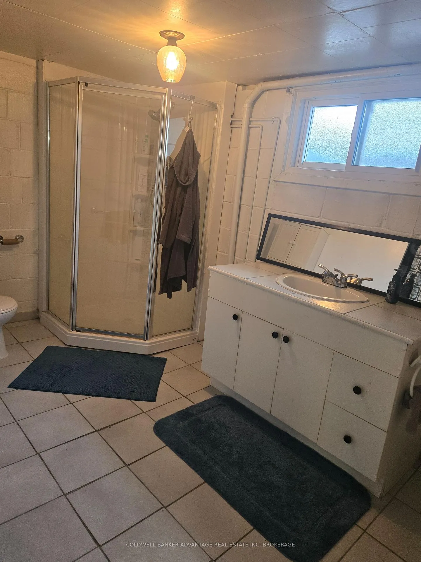 Photo 5 of Unit LOWER, 43 Golden Boulevard W, Welland, Lincoln/Crowland — HOMEH
