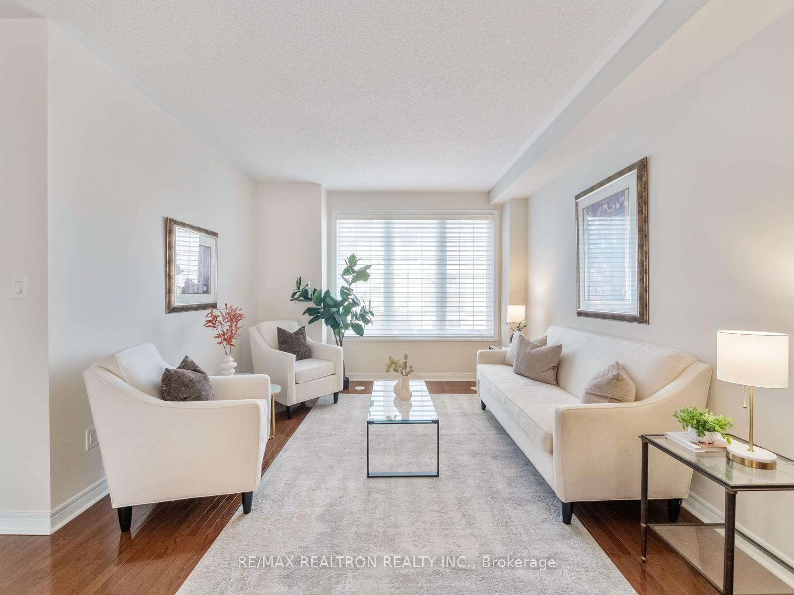 Photo 6 of Unit 6, 8900 Bathurst Street, Vaughan, Patterson — HOMEH