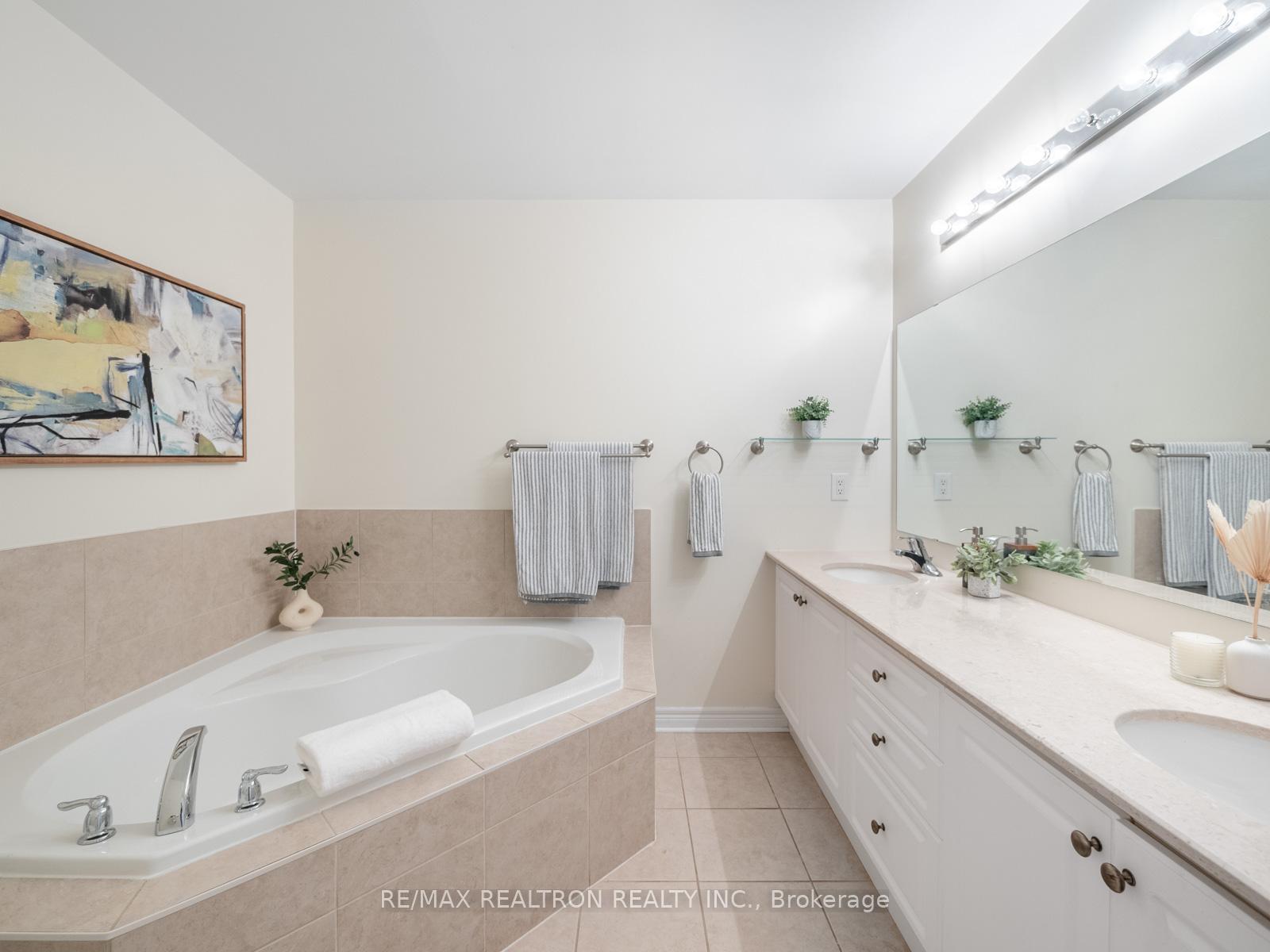 Photo 20 of Unit 6, 8900 Bathurst Street, Vaughan, Patterson — HOMEH