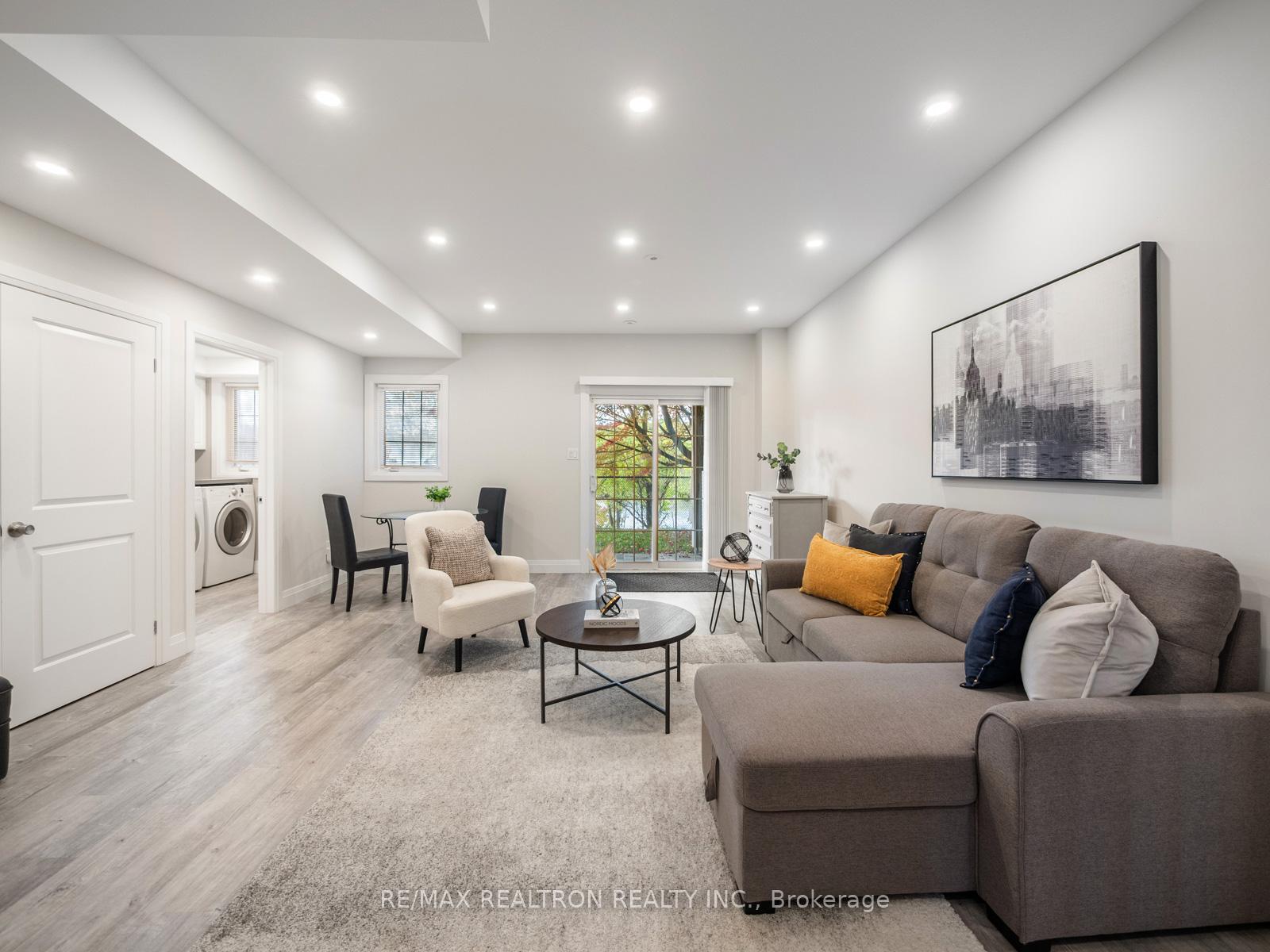 Photo 25 of Unit 6, 8900 Bathurst Street, Vaughan, Patterson — HOMEH