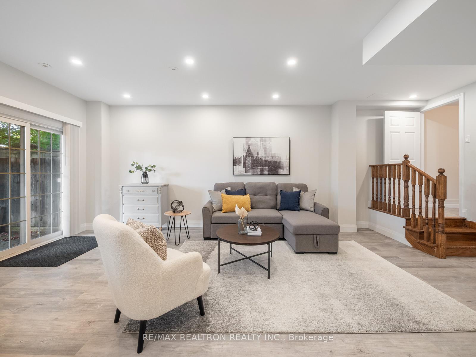 Photo 27 of Unit 6, 8900 Bathurst Street, Vaughan, Patterson — HOMEH